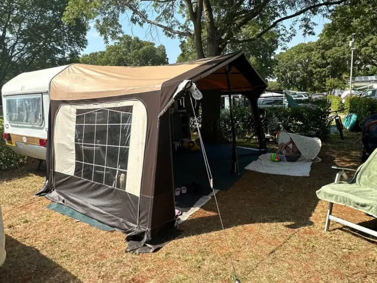 Billede 3 - Renoveret campingvogn sælges