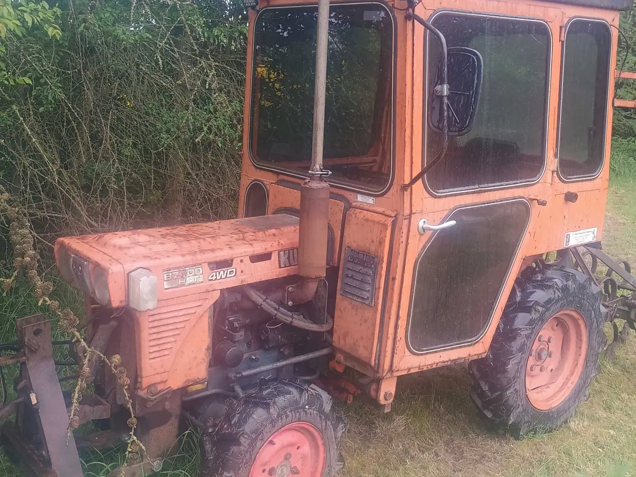 Billede 1 - Kubota B7100HST m. Udstyr