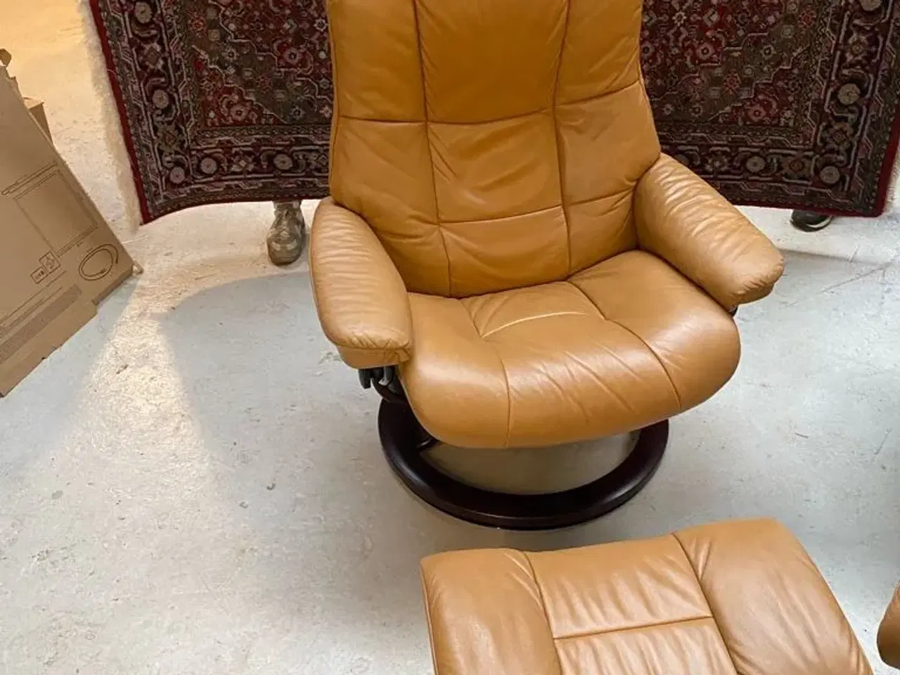 Billede 1 - Stressless stol med fodskamlmel