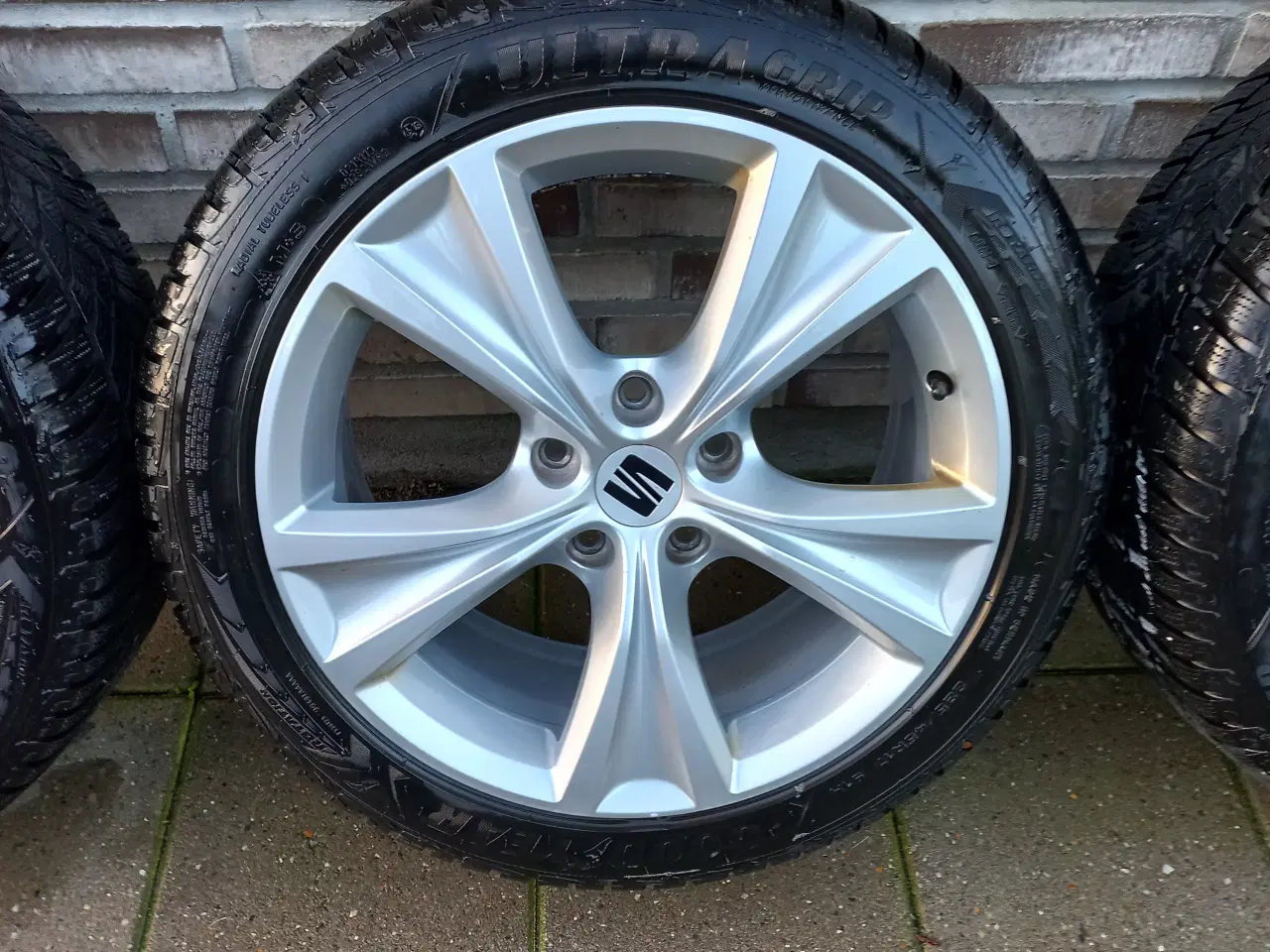 Billede 3 - Org Seat Leon 5 x 112 Vinterdæk 225/45R17