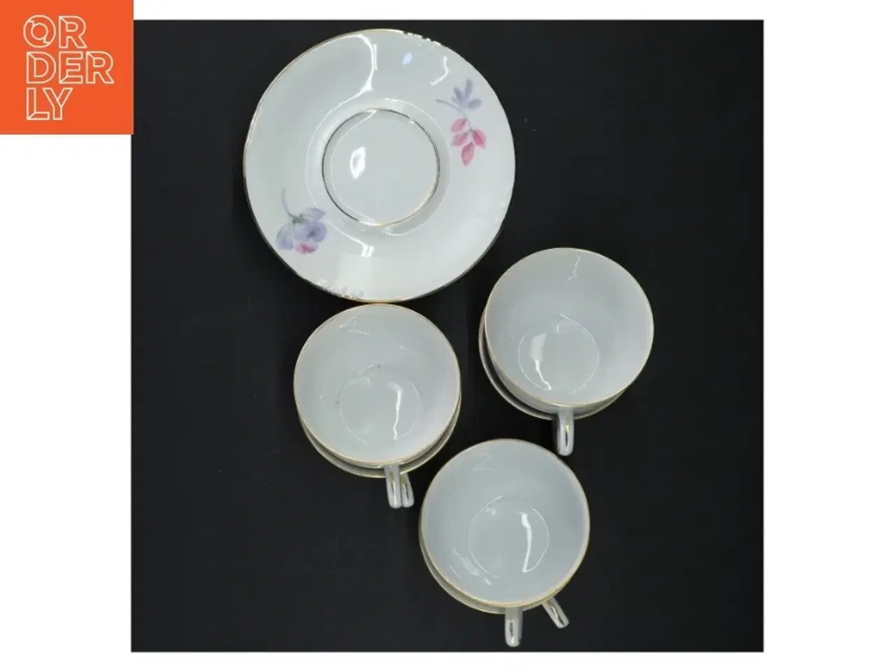 Billede 5 - Porcelænskopper og underkopper med blomstermotiv