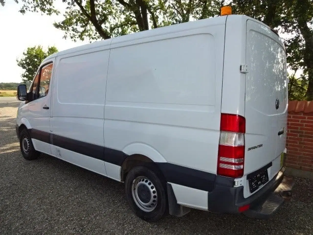 Billede 2 - Mercedes Sprinter 214 2,2 CDi R2 Kassevogn