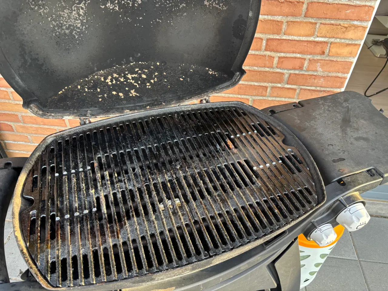 Billede 3 - Weber q3200 med tilbehør