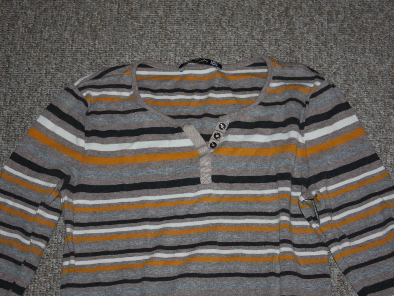 Billede 2 - Bluse t-shirt Betty Barclay str. 38 Stribet