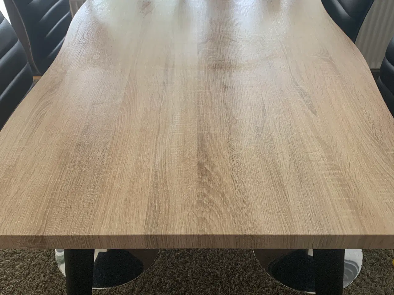 Billede 2 - Spisebord og 6 stole