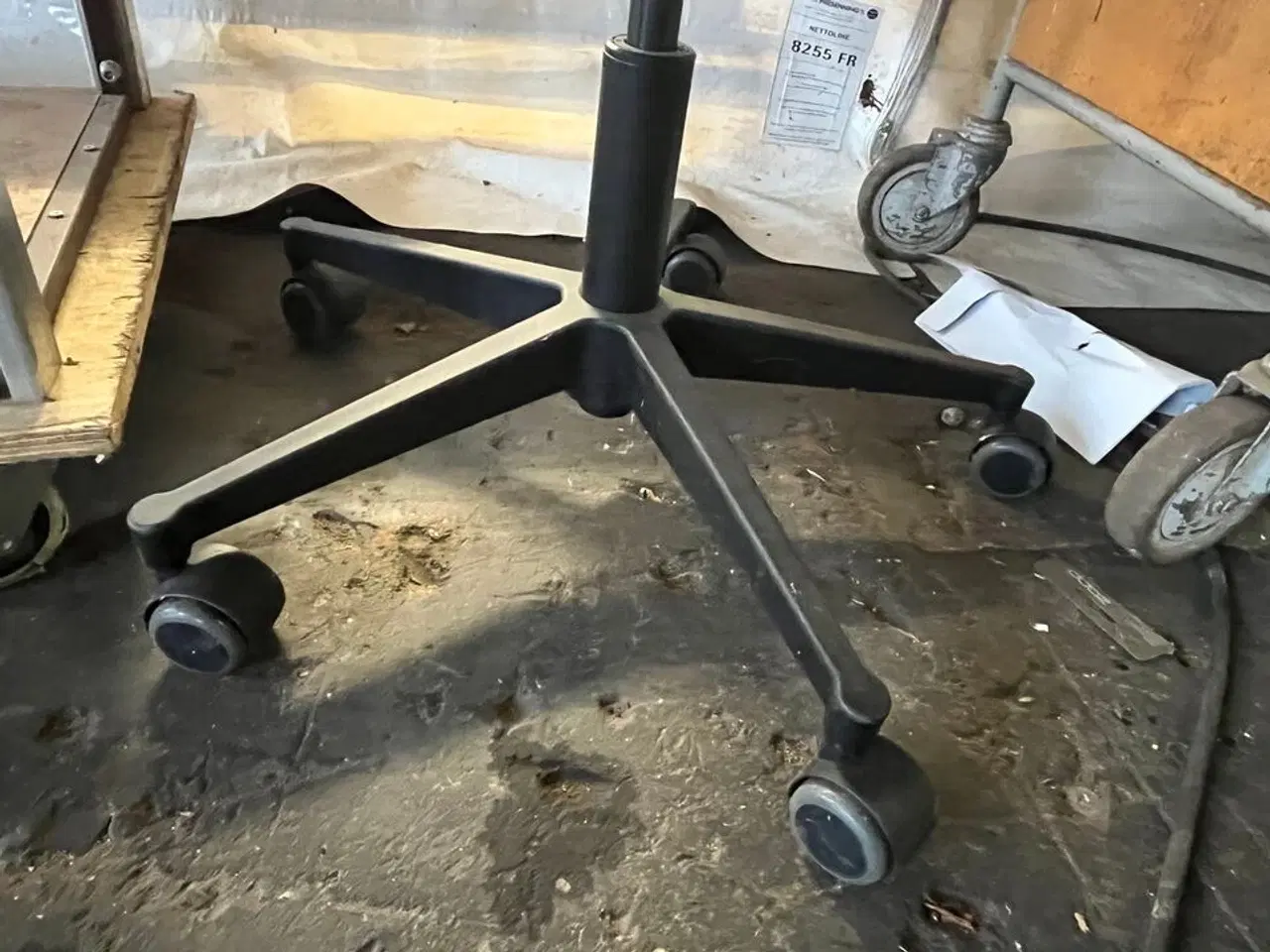 Billede 5 - Reol og kontorstol