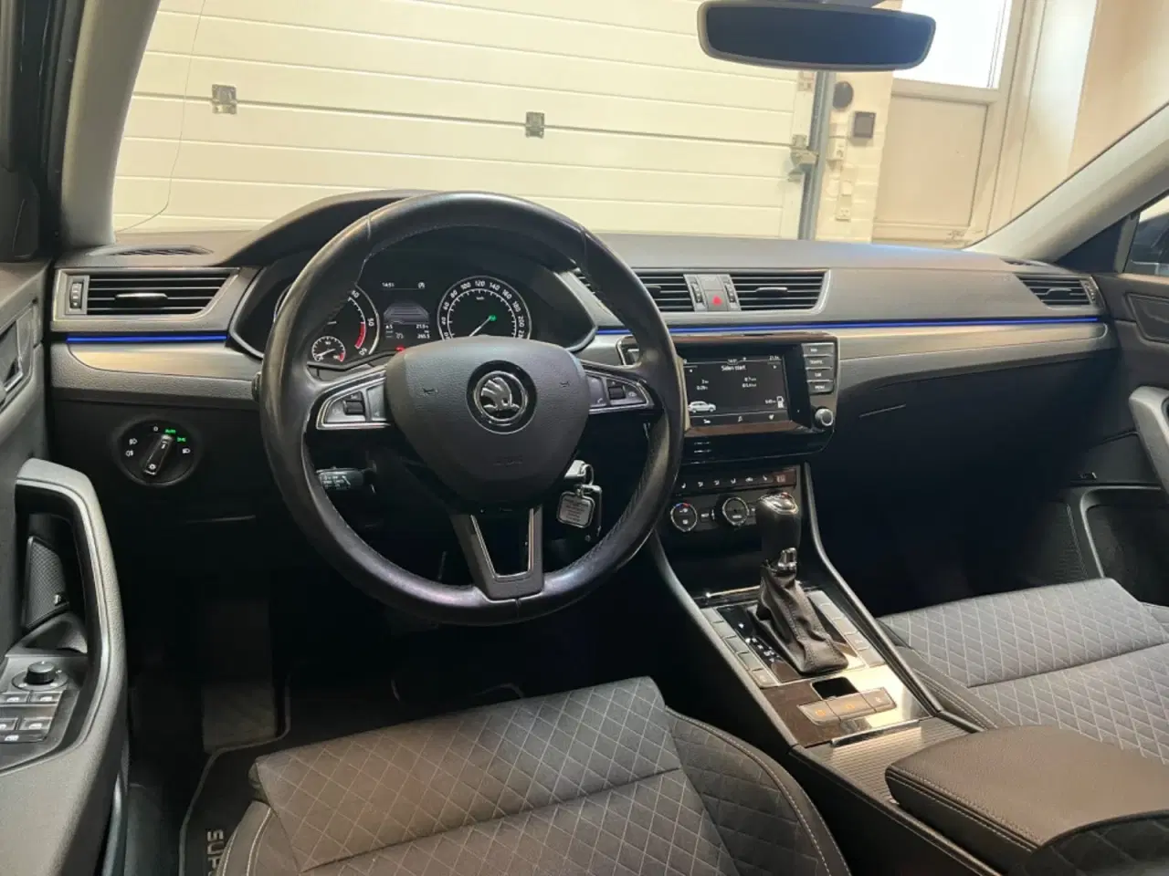 Billede 6 - Skoda Superb 2,0 TDi 150 Style Combi DSG