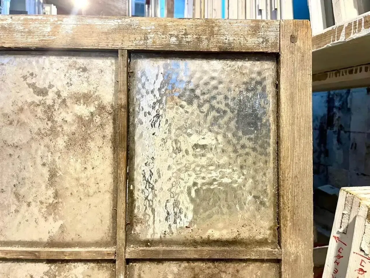 Billede 4 - Original 8-ruders vinduesramme m. råglas