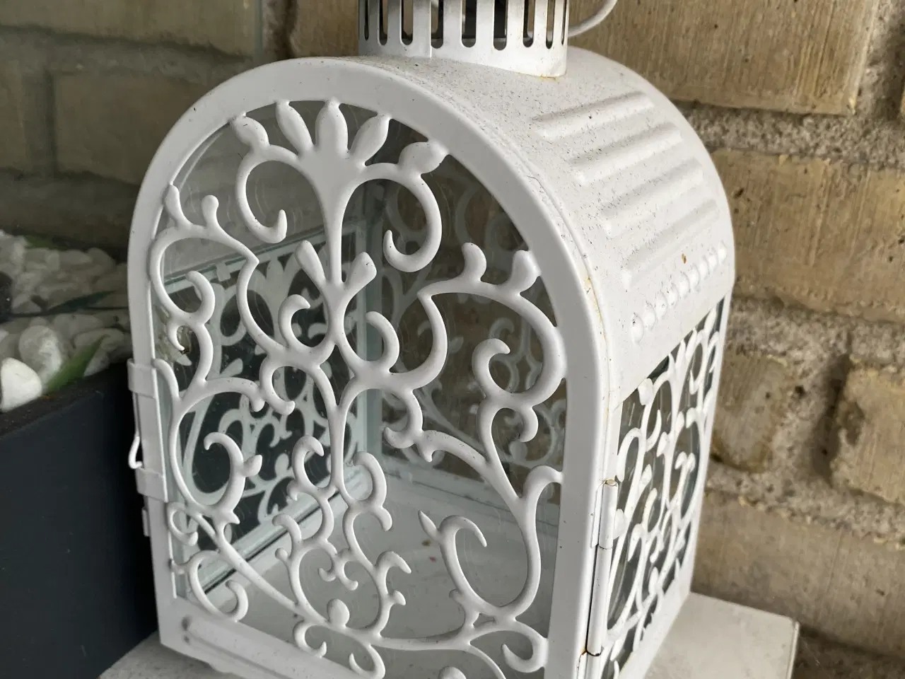 Billede 2 - Hvid dekorativ lanterne