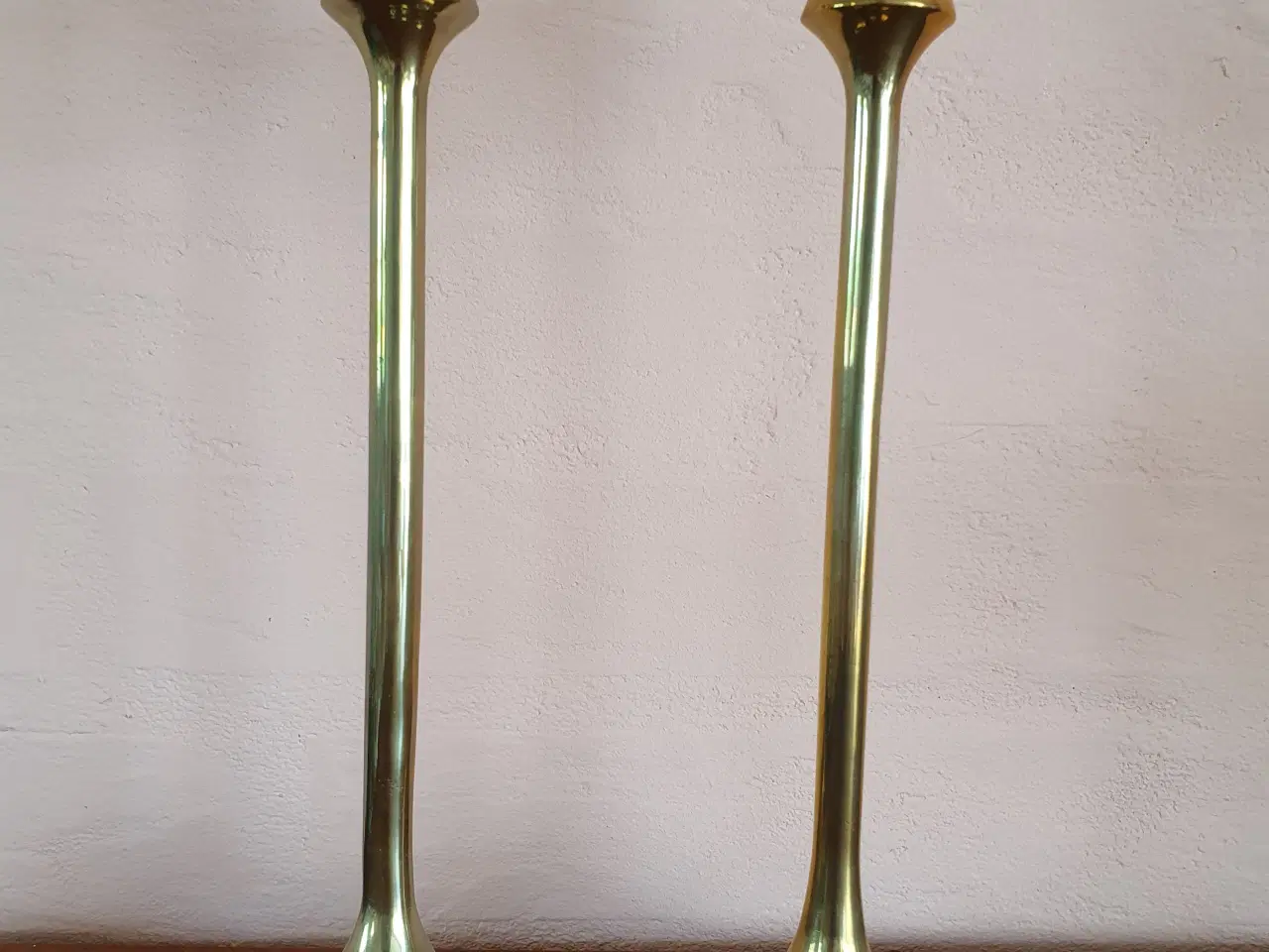 Billede 1 - 2 flotte messinglysestager