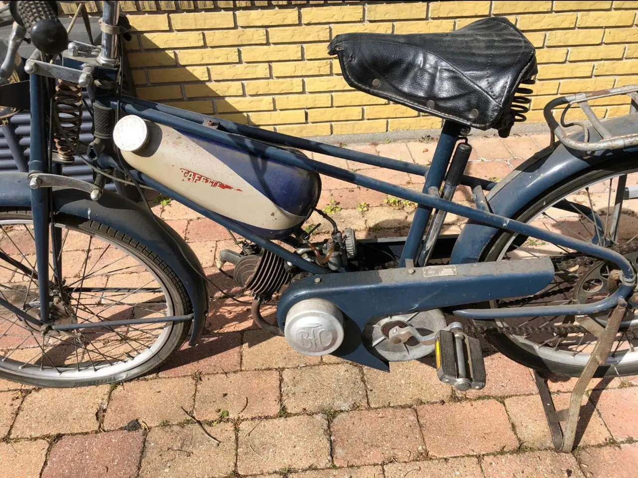 Billede 4 - BFC stafette veteran knallert 