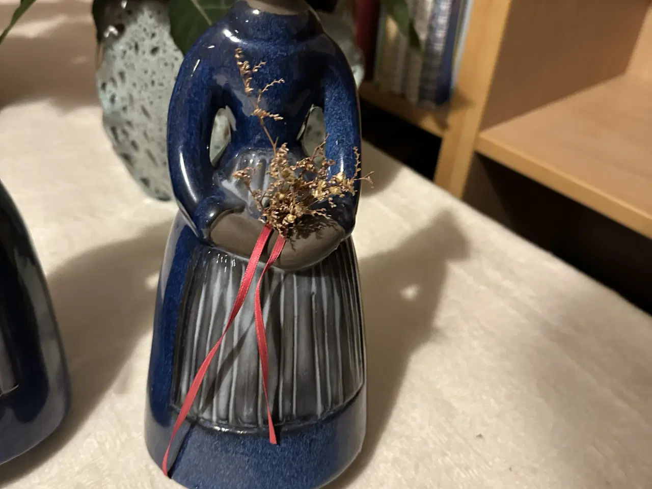 Billede 5 - Fiskepigen/Blomsterpigen af Elsi Bourelius Sweden