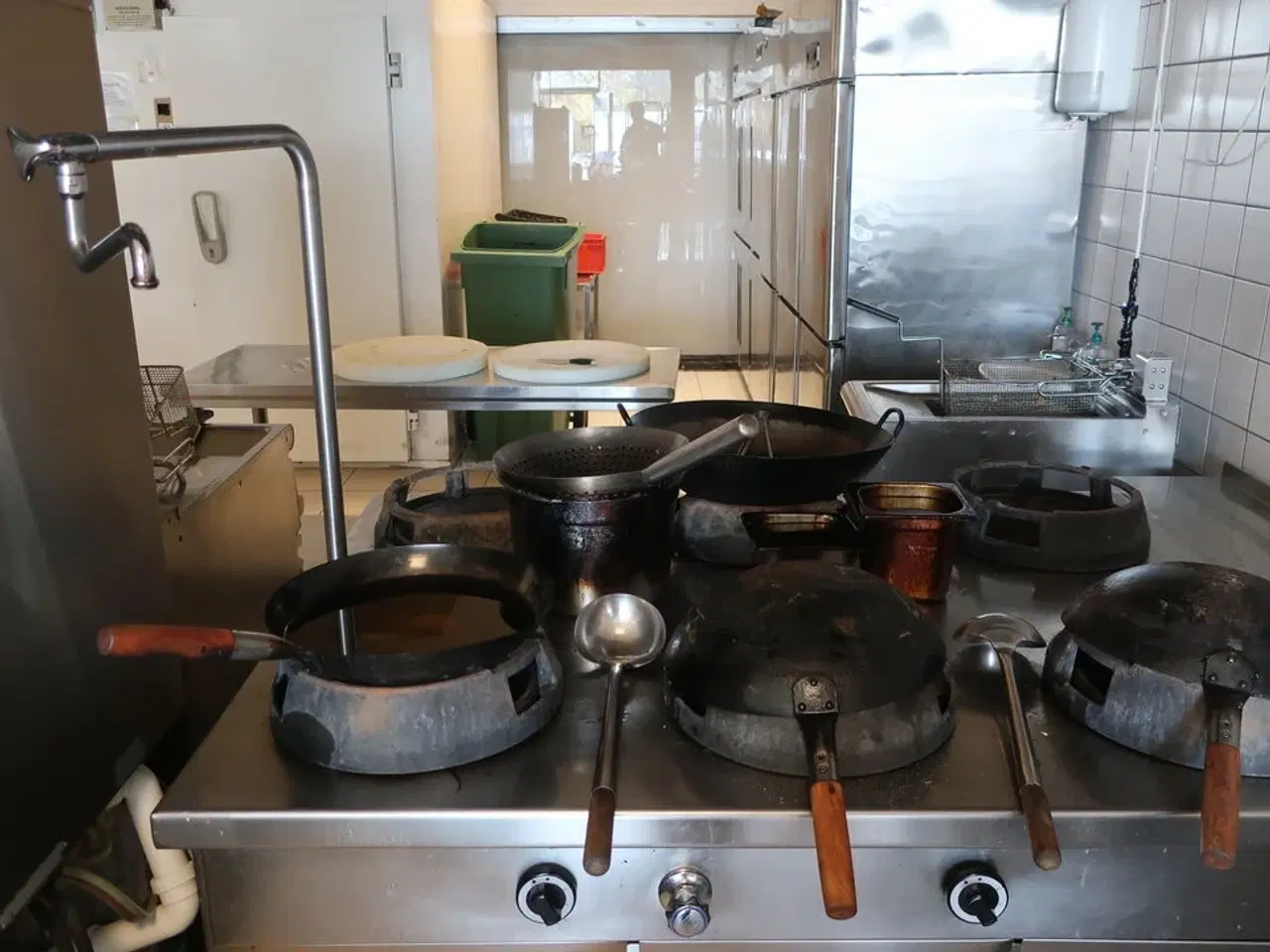 Billede 12 - Gaskomfur, 6 blus