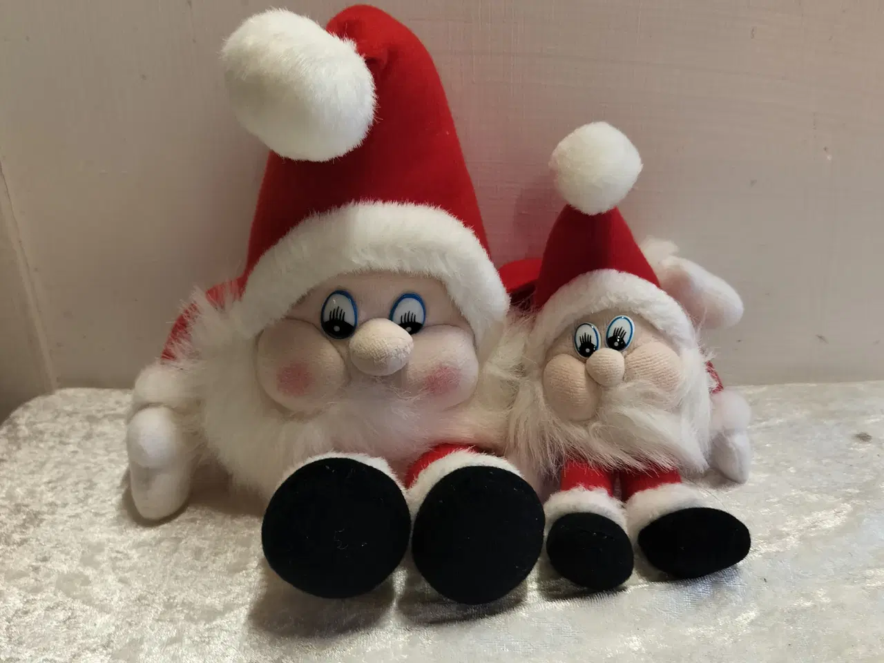 Billede 1 - Gammelt julepynt retro nisser i stof.