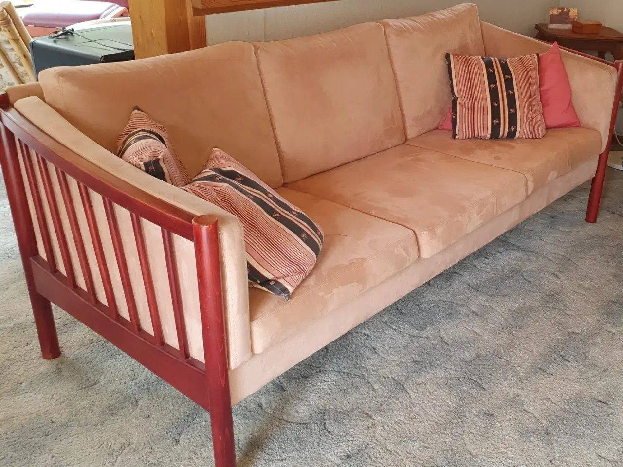 Billede 2 - Sofa -3 pers lys beige ægte skind