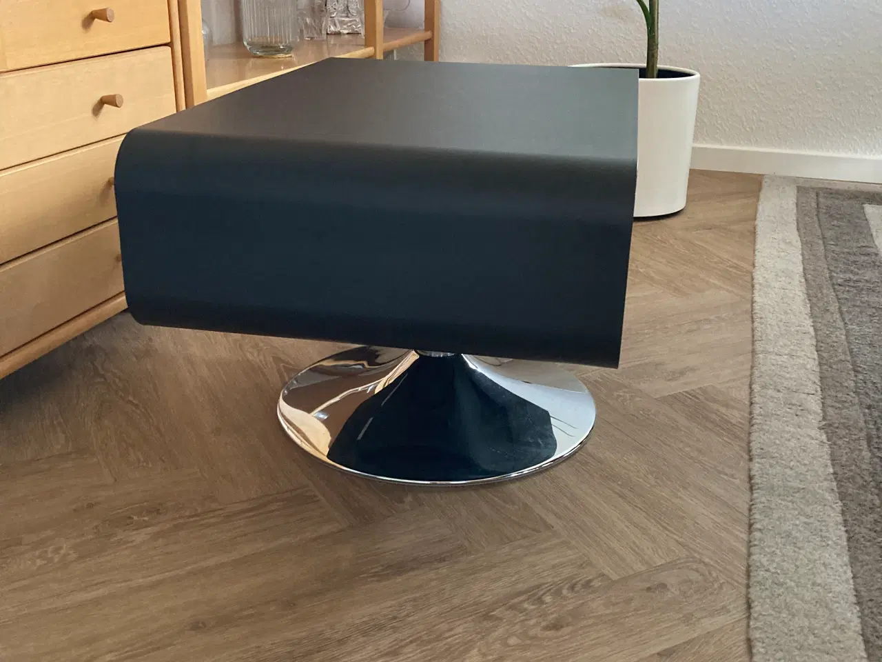 Billede 1 - Sengebord/TV-bord