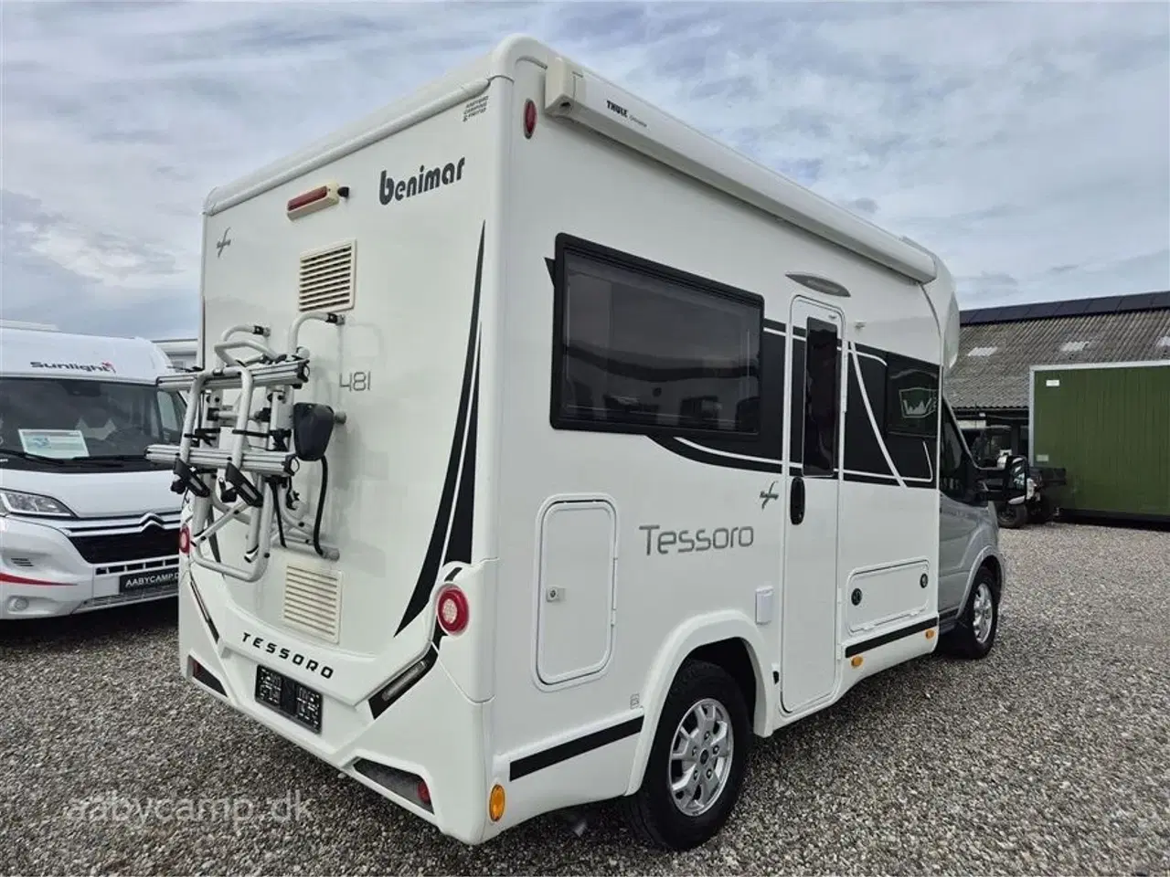 Billede 2 - 2020 - Benimar Tessoro T481   NK Pakke. Automatgear. solceller. markise. Lithium Batteri. Thetford ovn. hæve/sænke cykelstativ. 32 tommer FMT TV.  Fuld service.