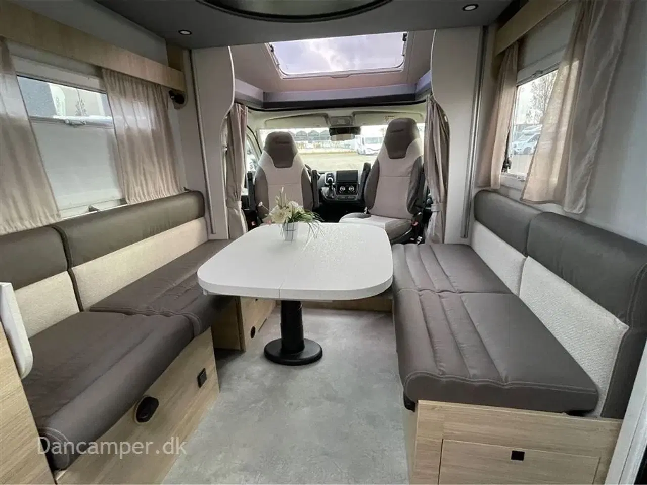 Billede 16 - 2026 - Chausson 640   Fiat Chausson 640 Ultimate Line med 140 HK, 8-trins aut.gear, adaptiv fartpilot, nøglefri adgang, isoleret og opvarmet spildevandstank