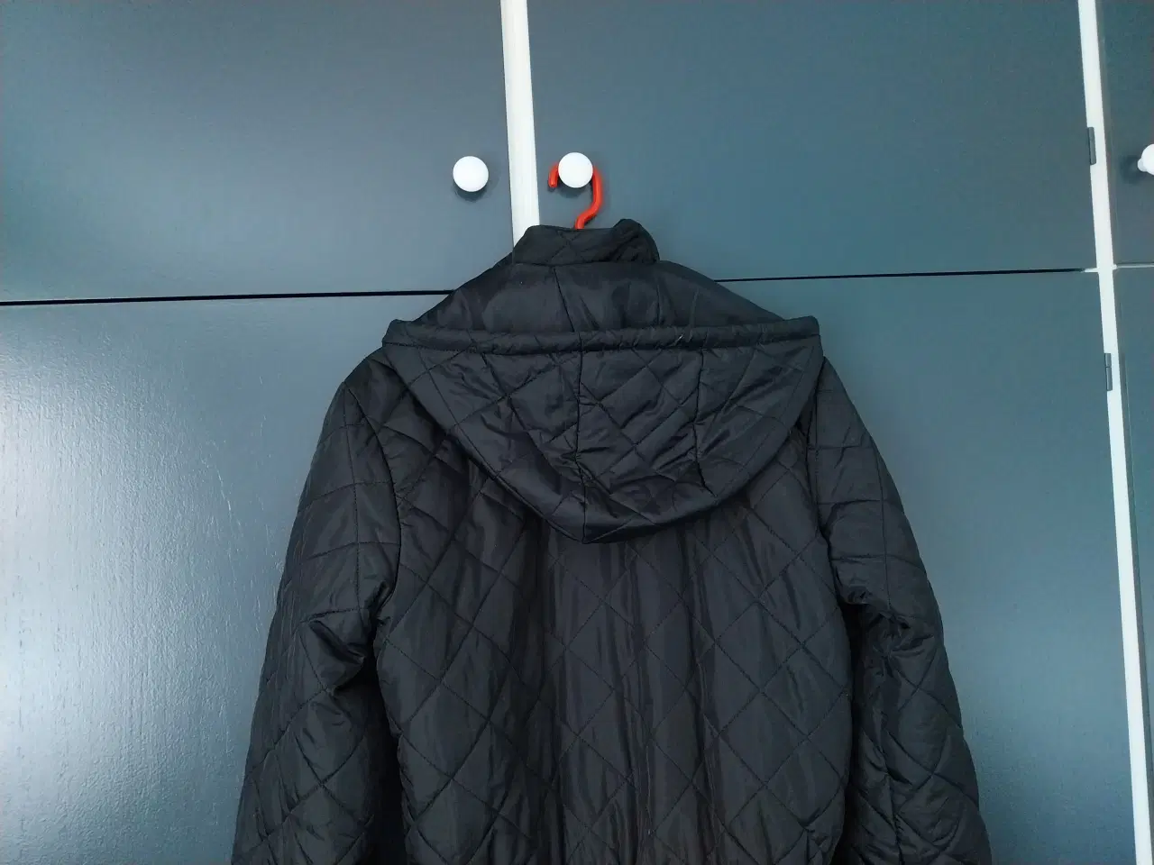 Billede 3 - Thermodragt med påsyet hætte