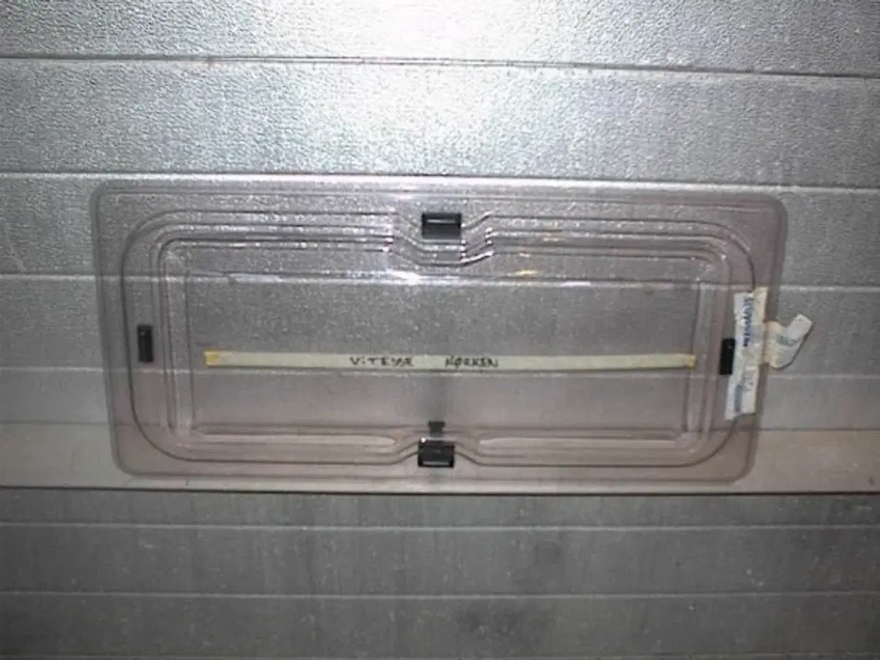 Billede 3 - Vitesse Køkken rude