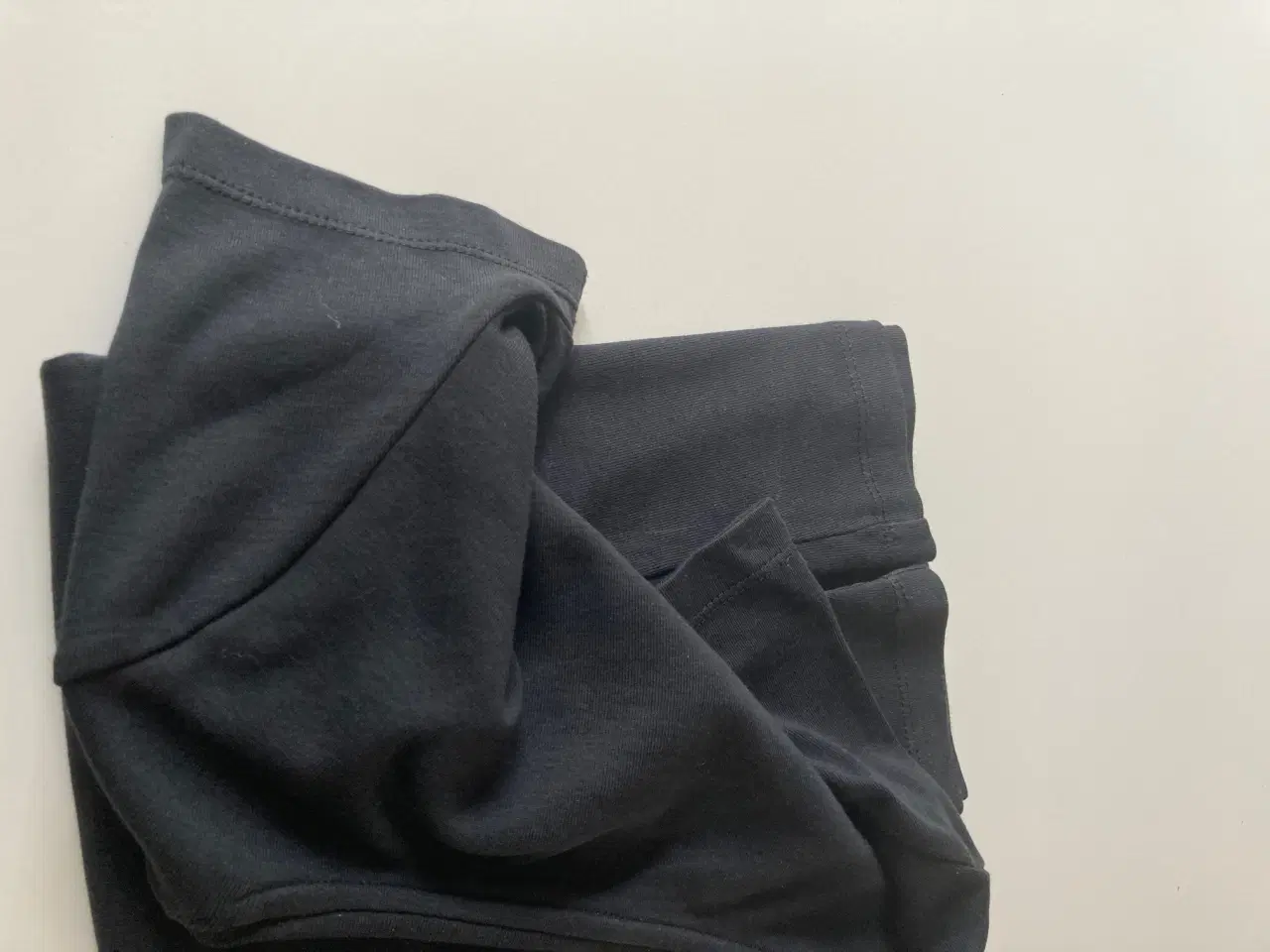 Billede 2 - Ny Esprit t-shirt 