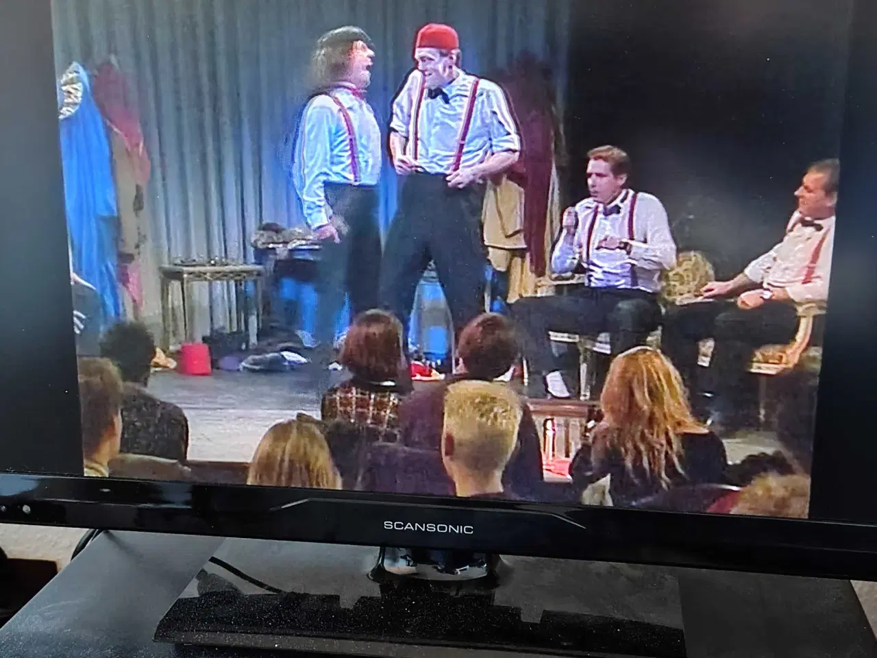 Billede 1 - Fladskærme med indbygget dvd 