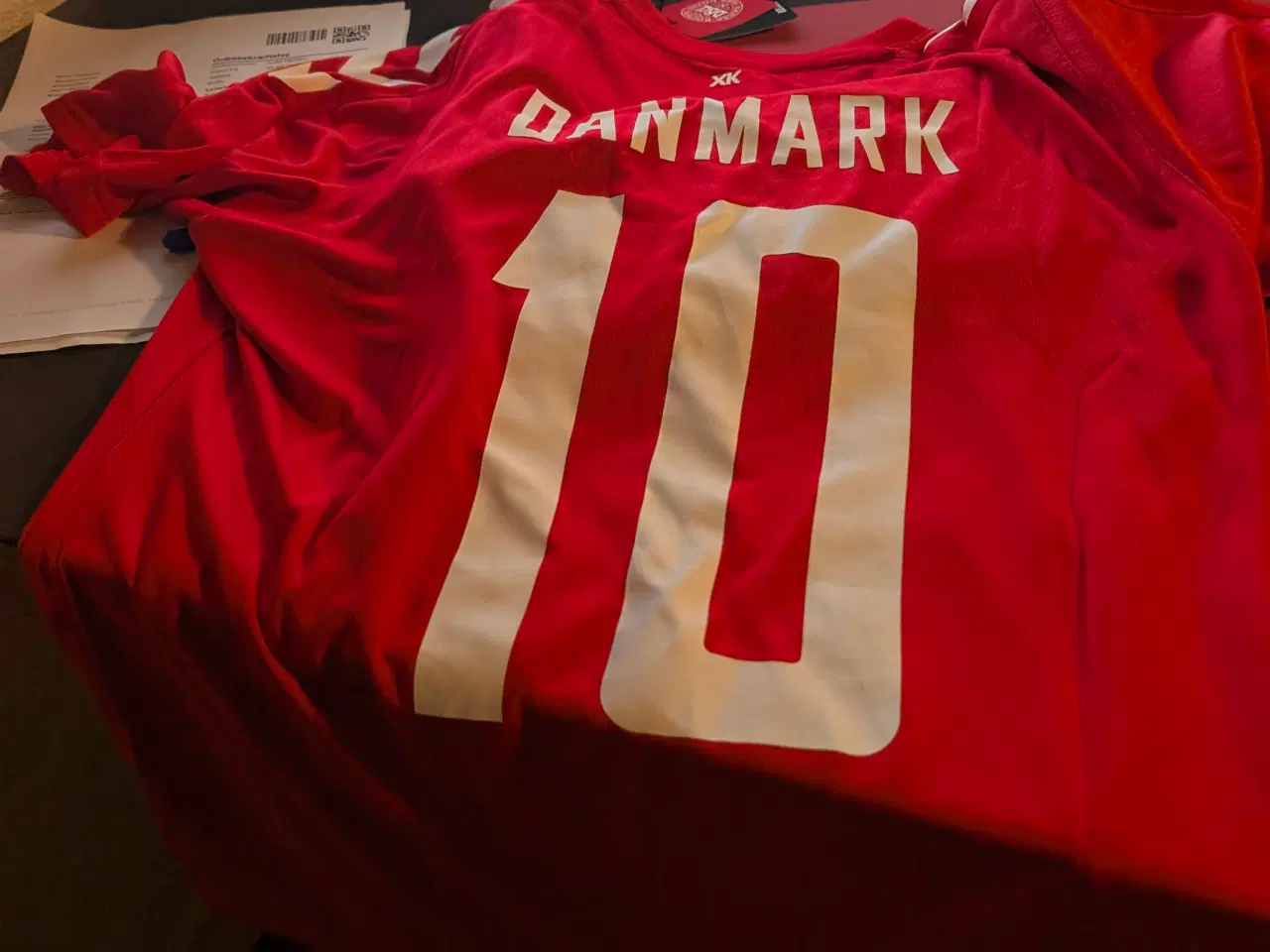 Billede 2 - DBU fodboldtrøje nr 10 XS