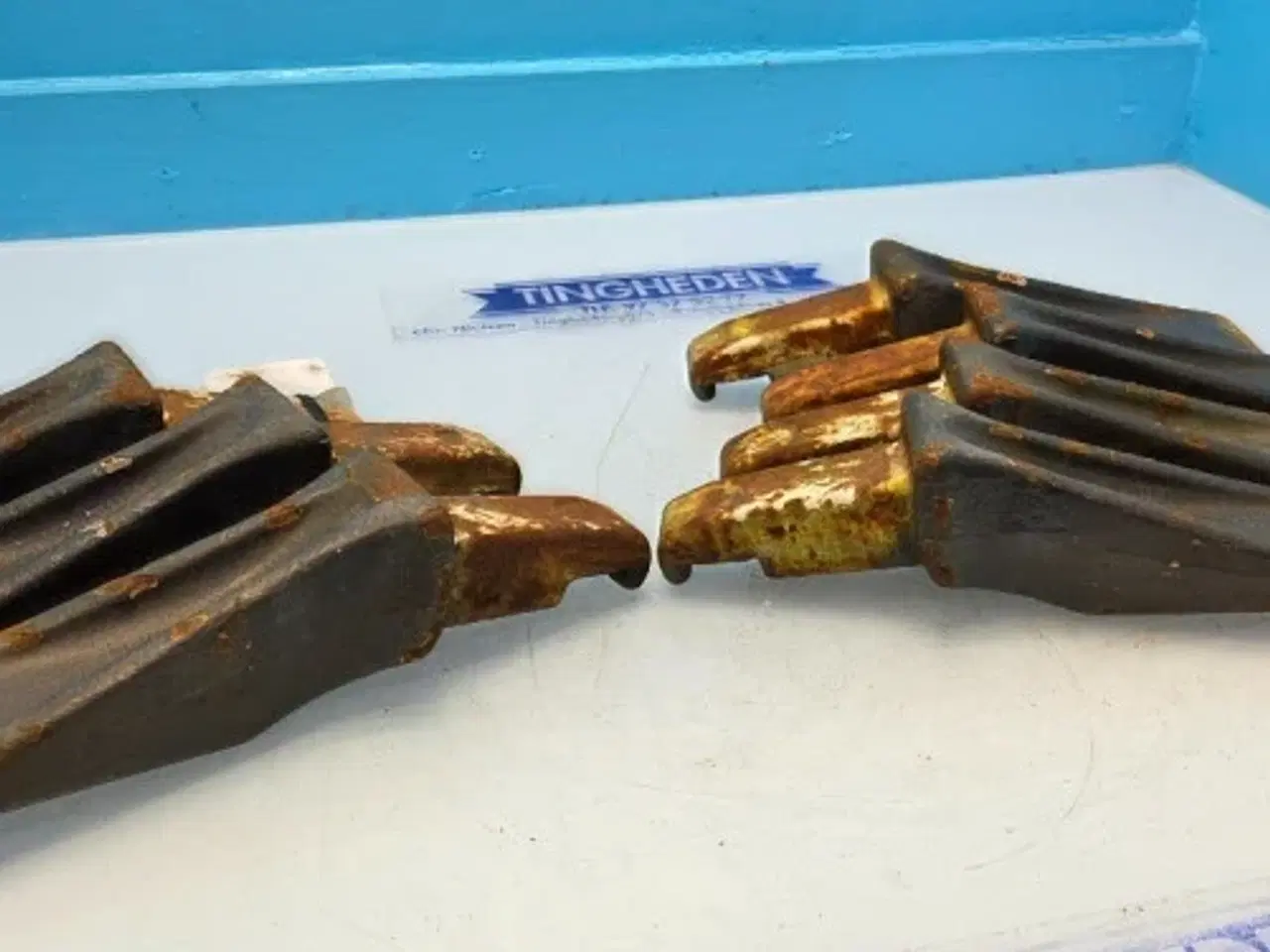 Billede 6 - Hydrema 806 Skovltænder 548022   7 Stk