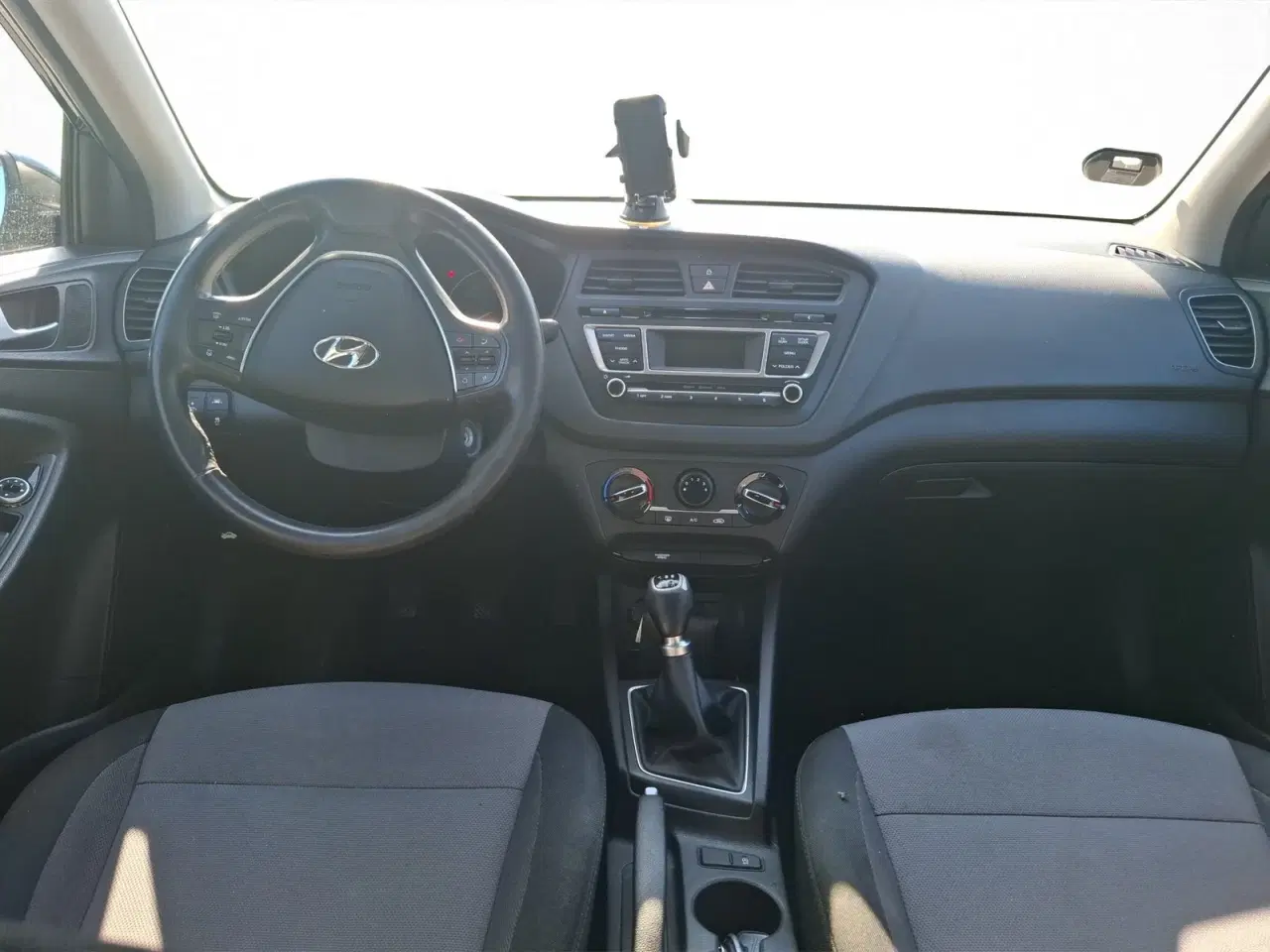 Billede 10 - Hyundai i20 1,25 Trend
