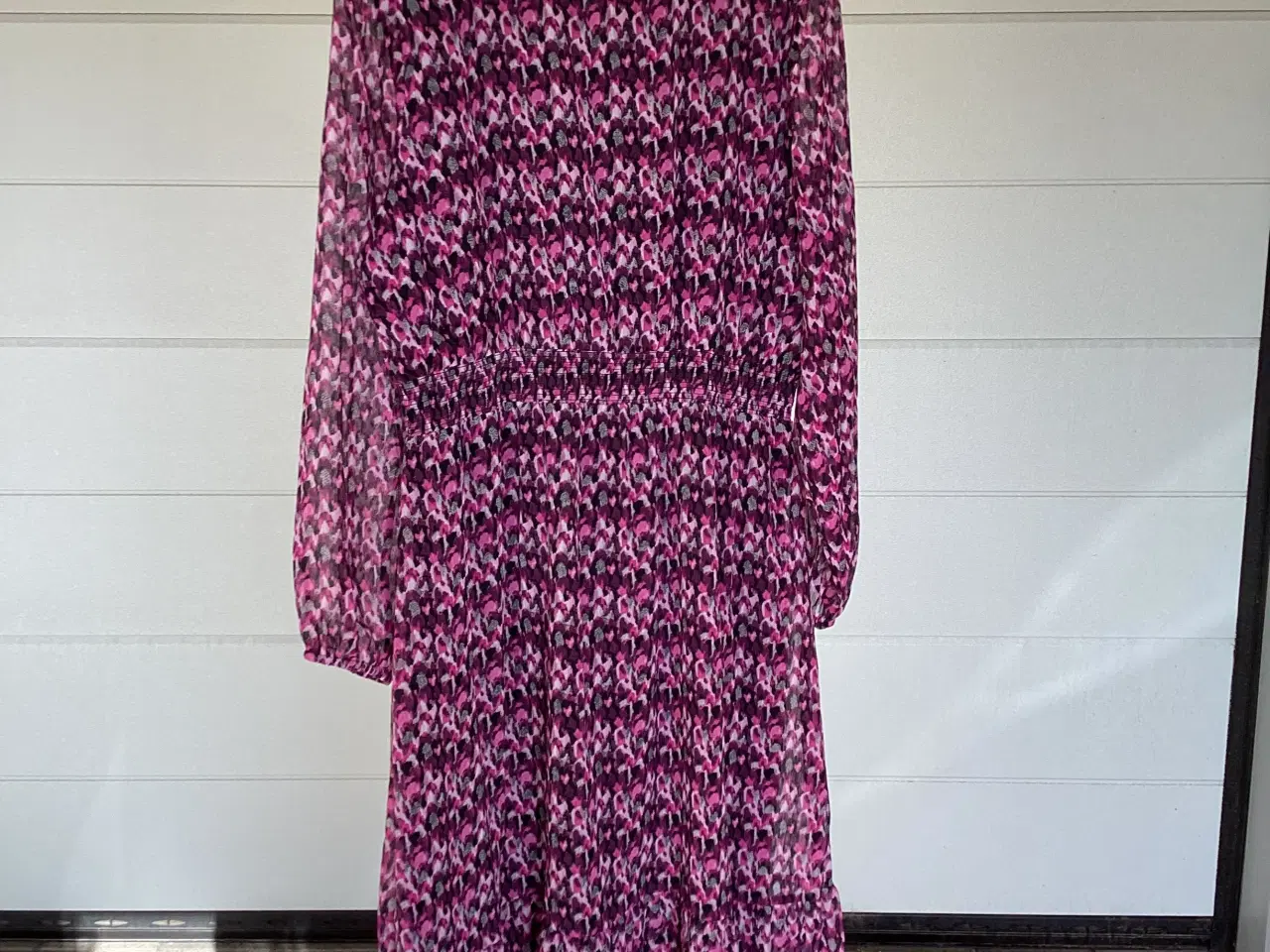 Billede 1 - Damekjole