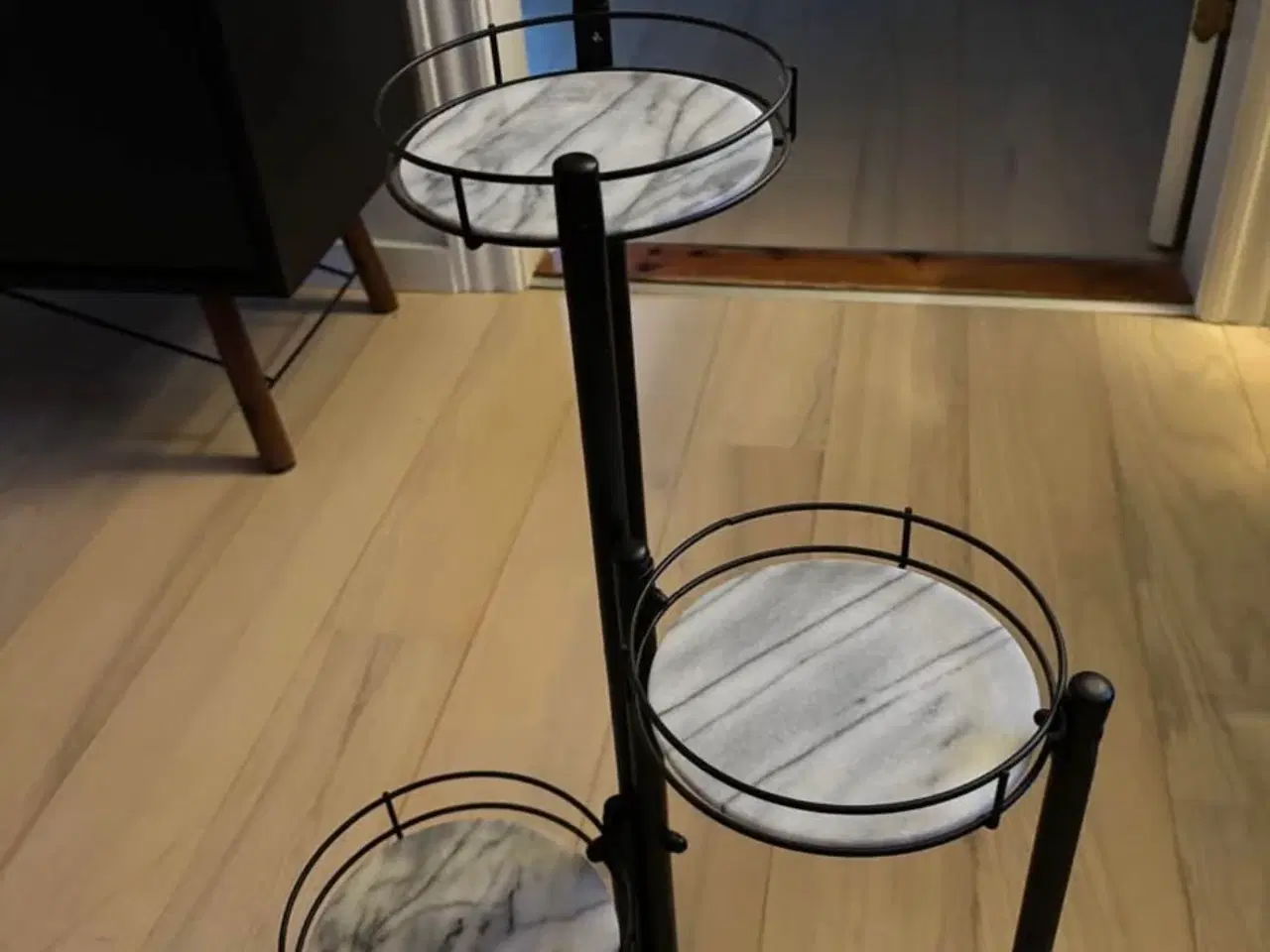 Billede 4 - Planteopsats hylder 