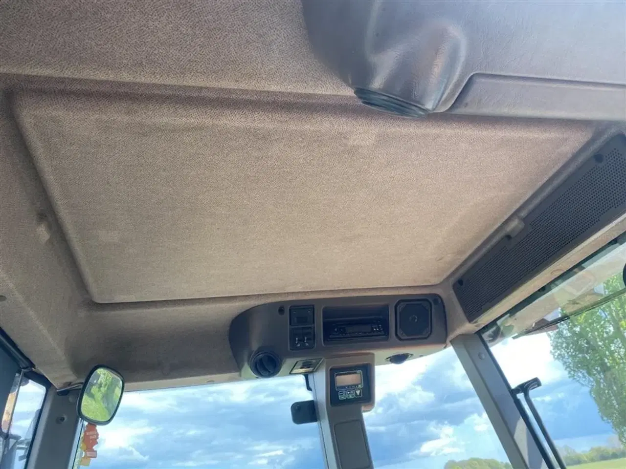 Billede 13 - Renault Ares 816 kun kørt 6.360 timer. Utrolig velholdt.
