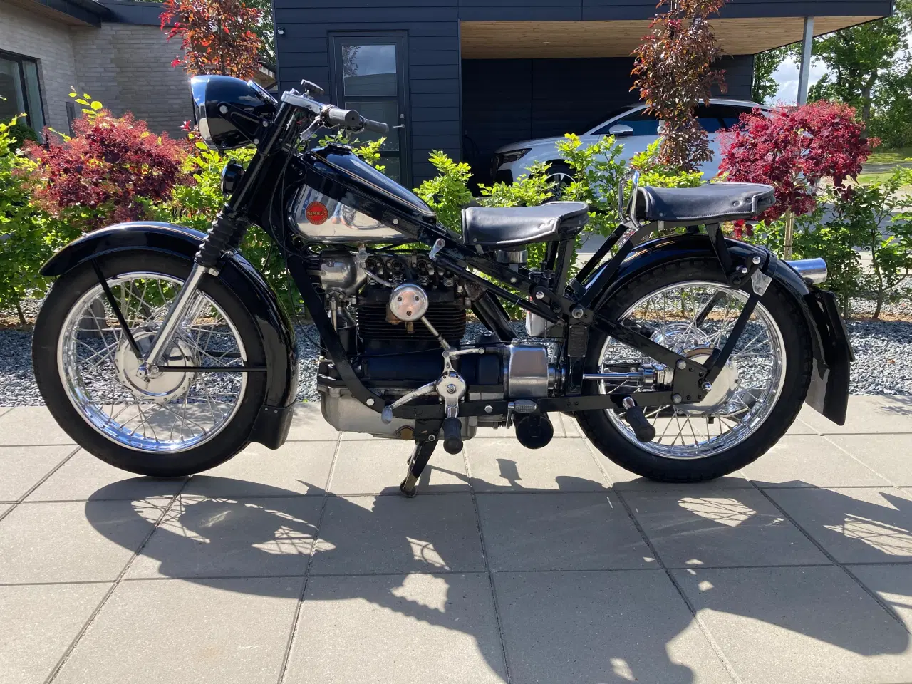 Billede 1 - Meget velholdt Nimbus mc.