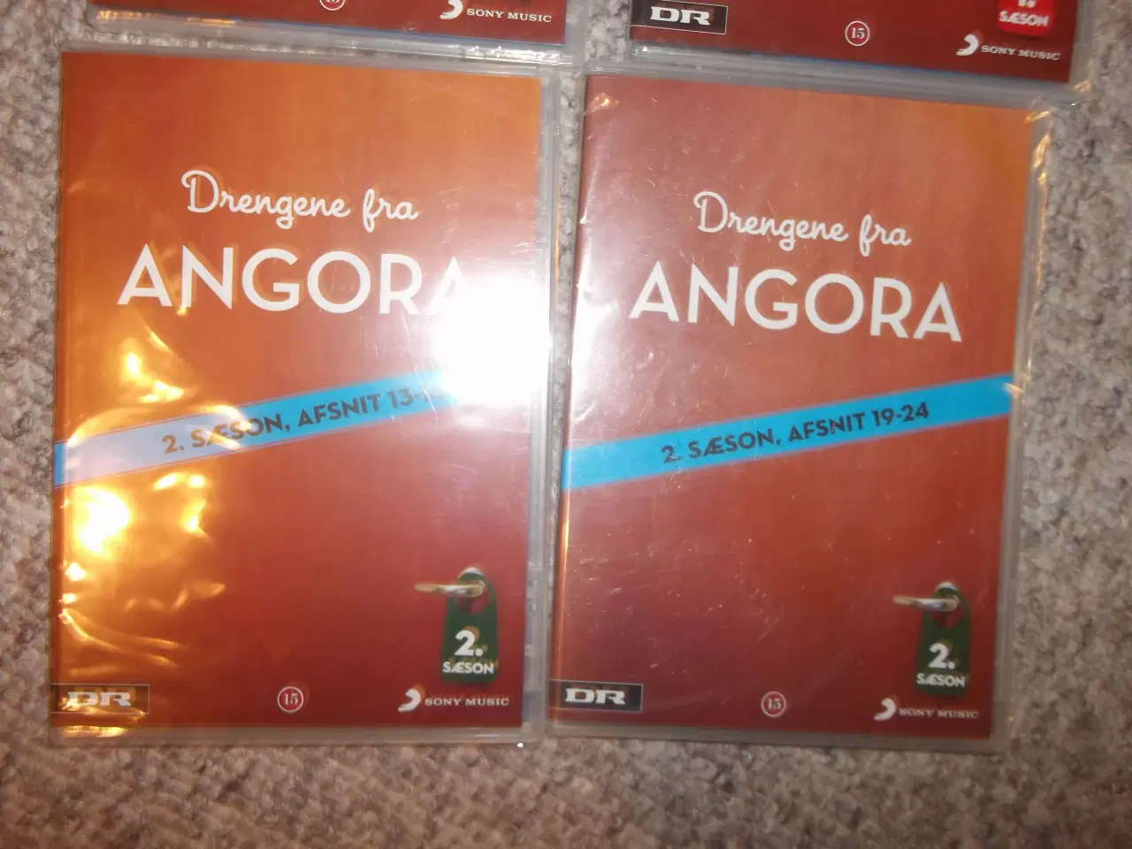 Billede 2 - drengene fra ANGORA sæson 1 og 2--ny