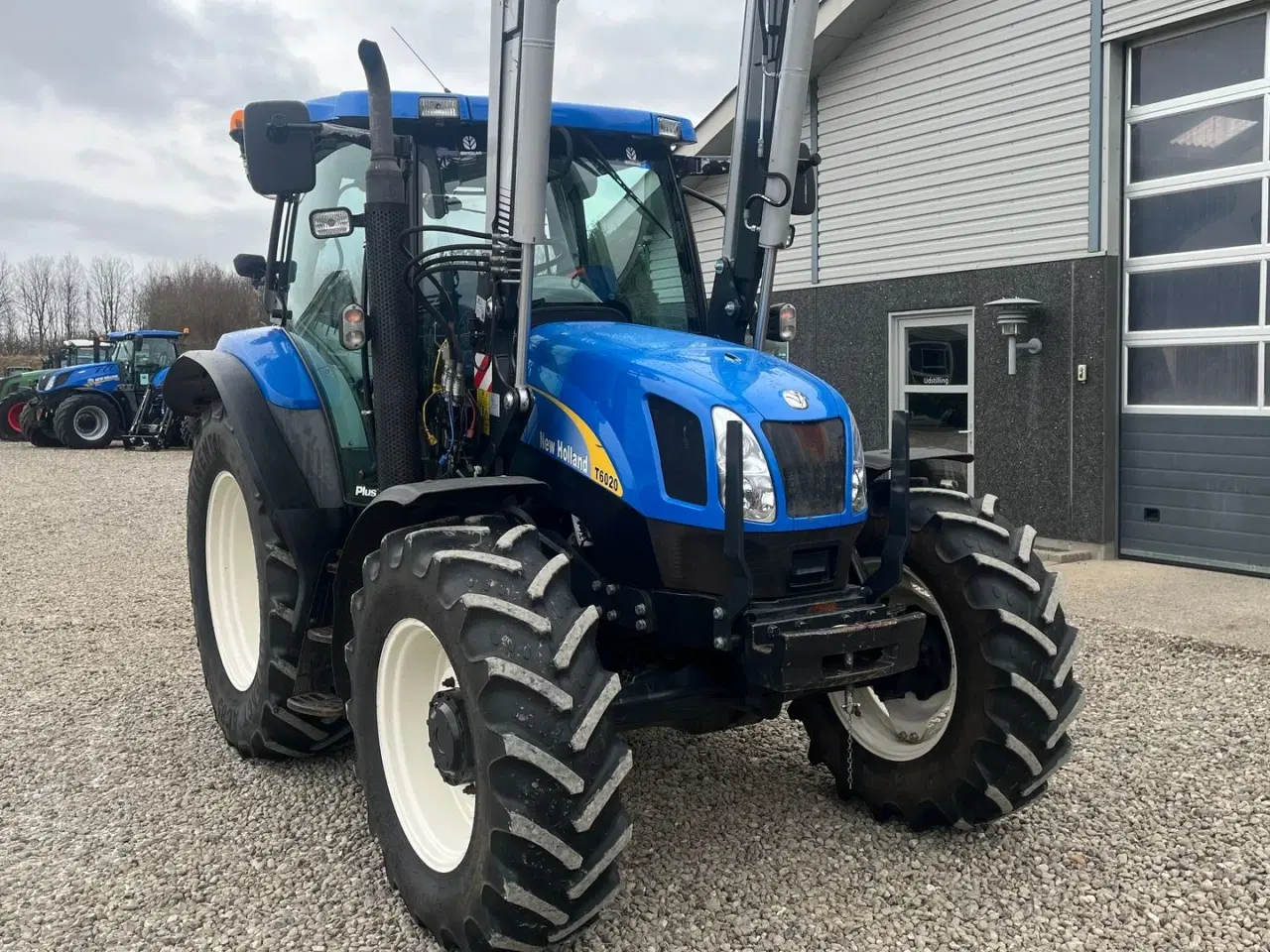Billede 16 - New Holland T6020 Plus, med frontlæsser