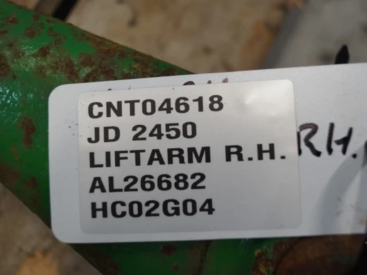 Billede 8 - John Deere 2450 R.H. Liftarm AL26682