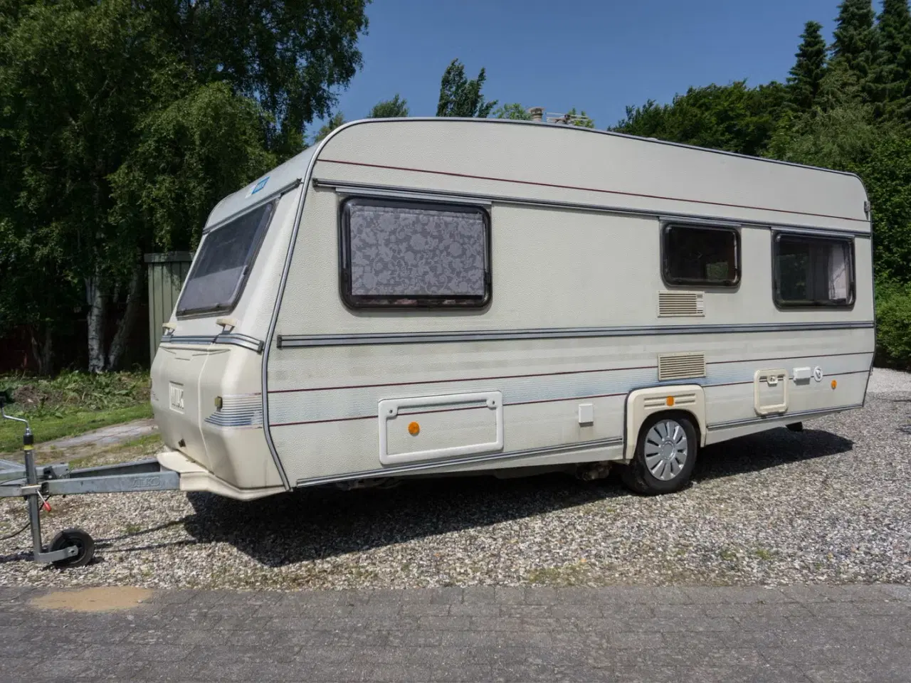 Billede 3 - Kun 1.200 totalvægt, i super fin stand!