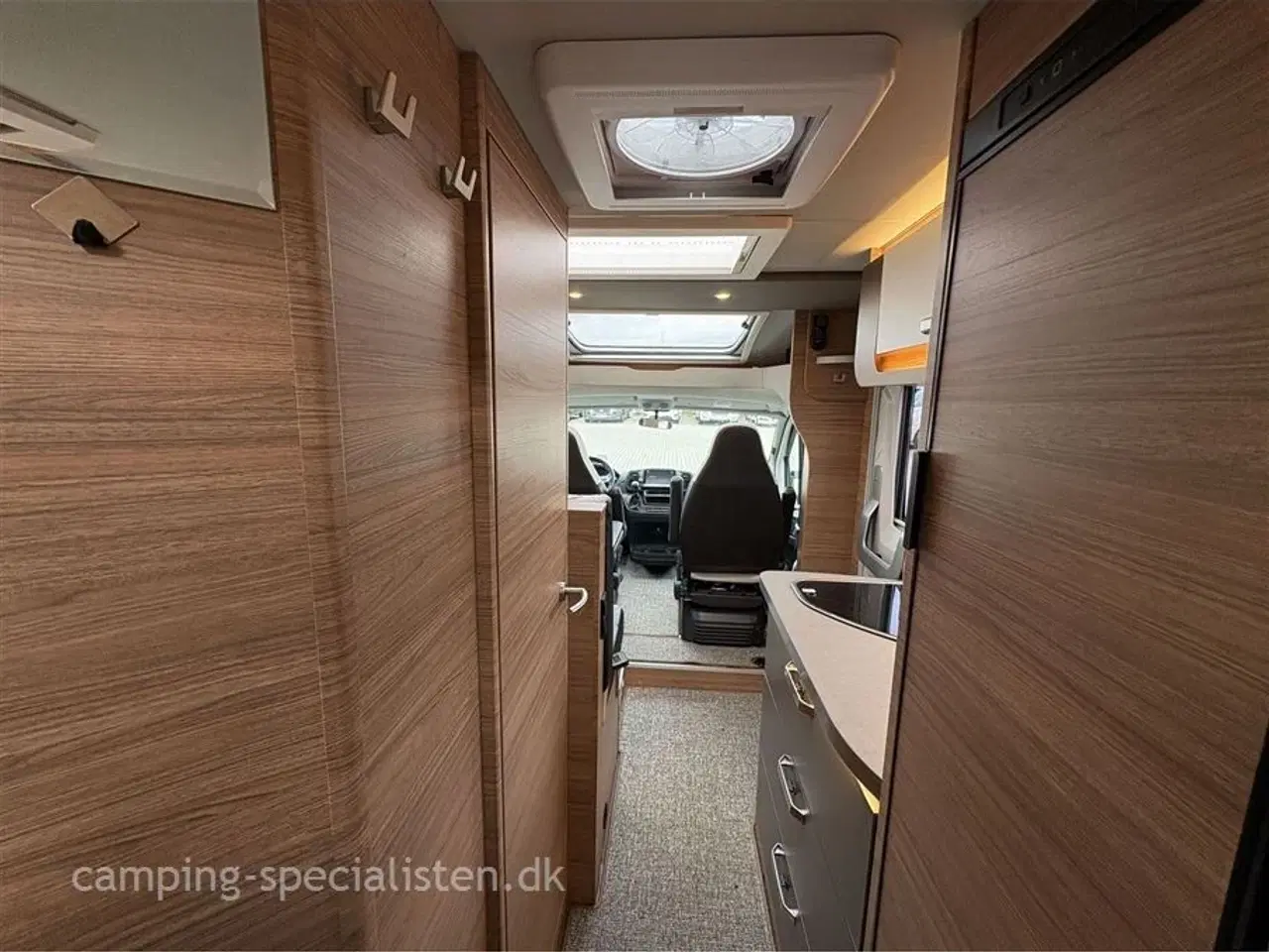 Billede 10 - 2023 - Weinsberg CaraCompact 600 MEG Pepper   Weinsberg CaraCompact 600 MEG Pepper 2023 - Se den nu hos Camping-Specialisten.dk