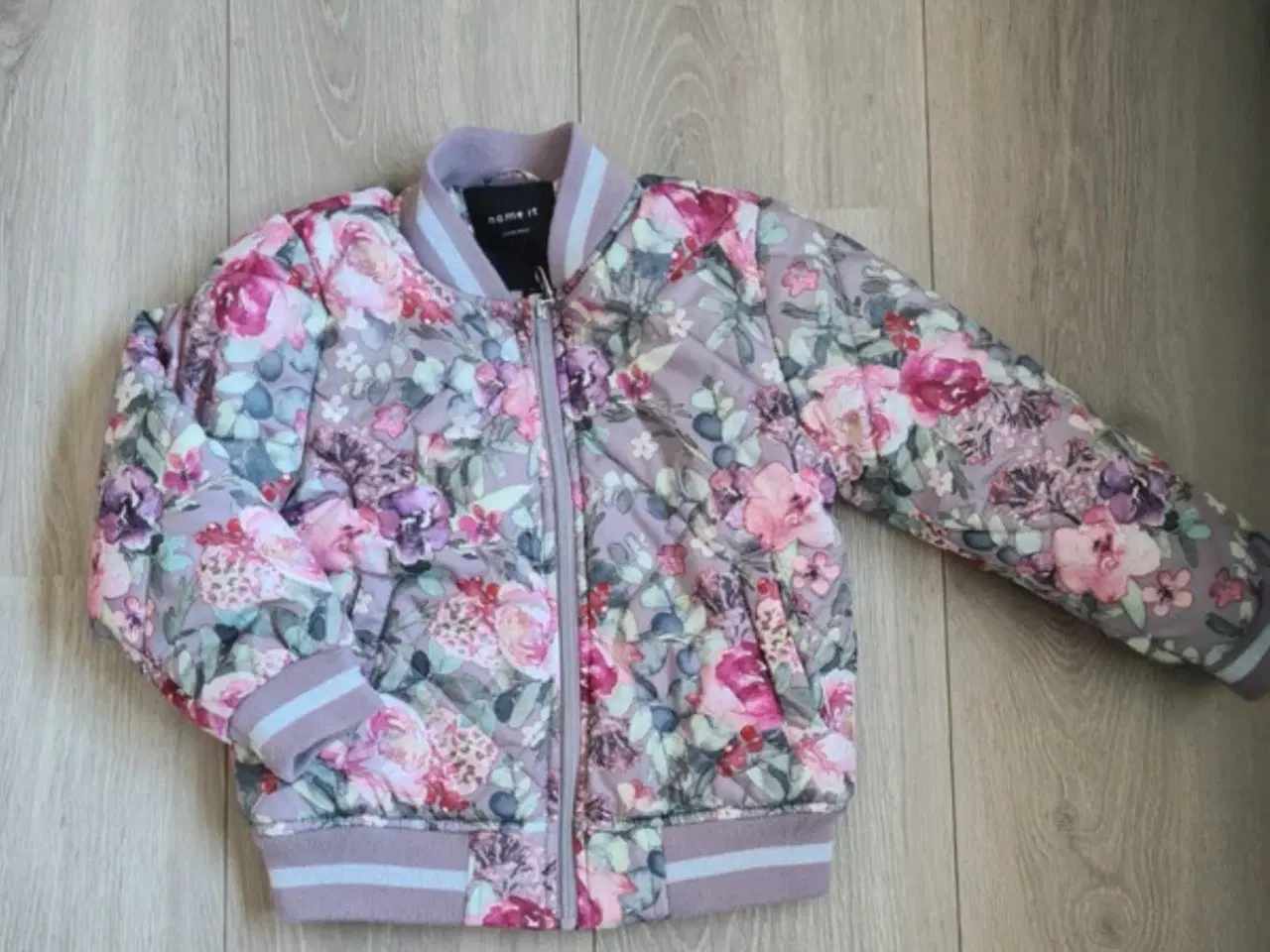 Billede 1 - Jakke fra Name It
