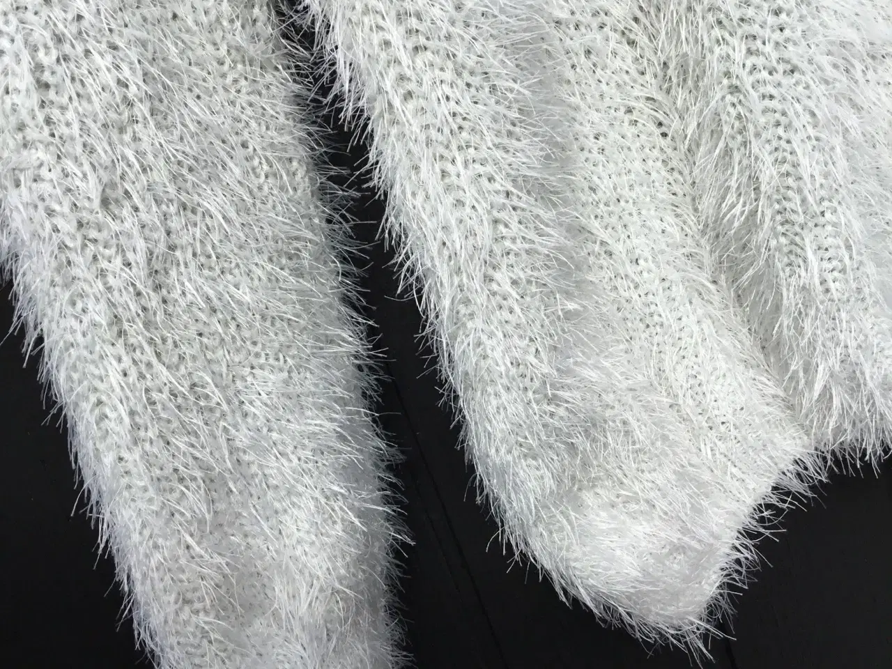 Billede 5 - Flot hvid strik sweater striktrøje str. S/M strikk