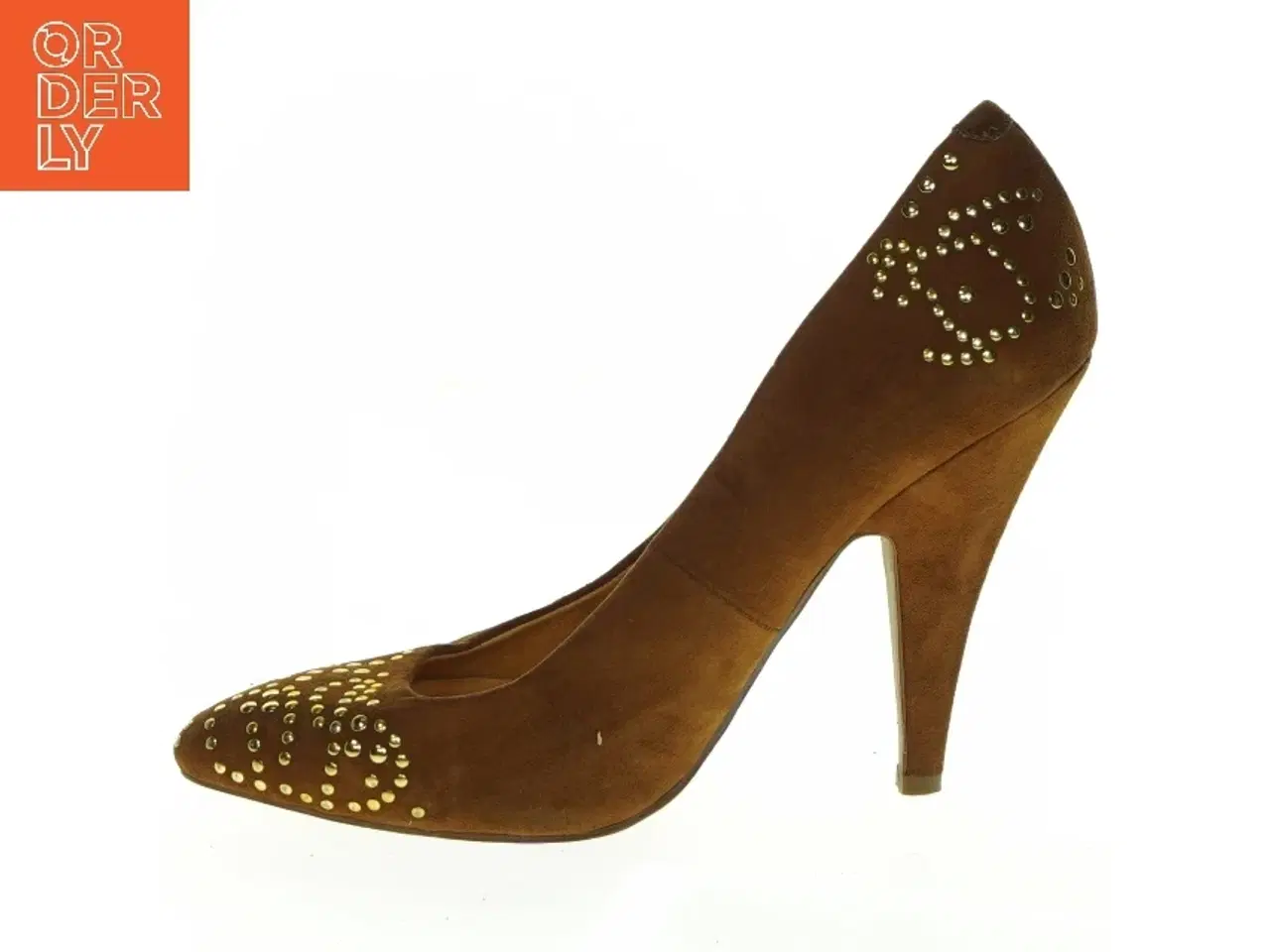 Billede 1 - Brun stilethæl med nitter fra Buffalo (str. 38 )