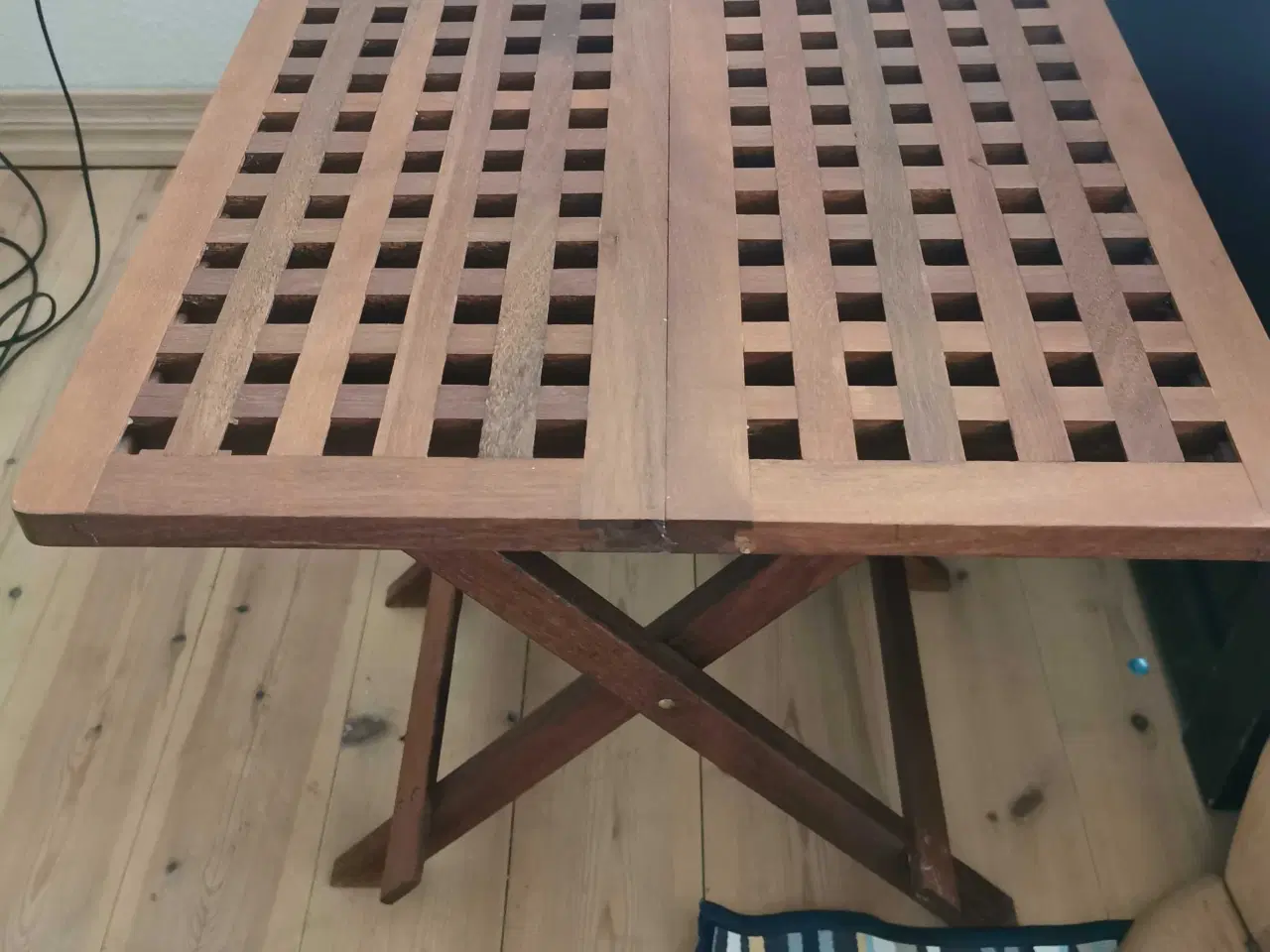 Billede 2 - Ristklapborde / sidebord 