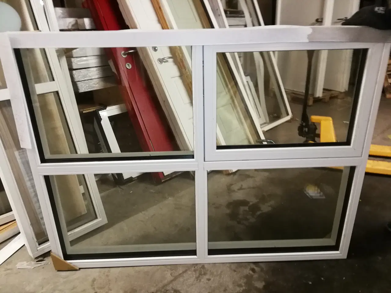 Billede 1 - NYT 3-LAGS TRÆ/ALU 159,8X120,8 KR 3000