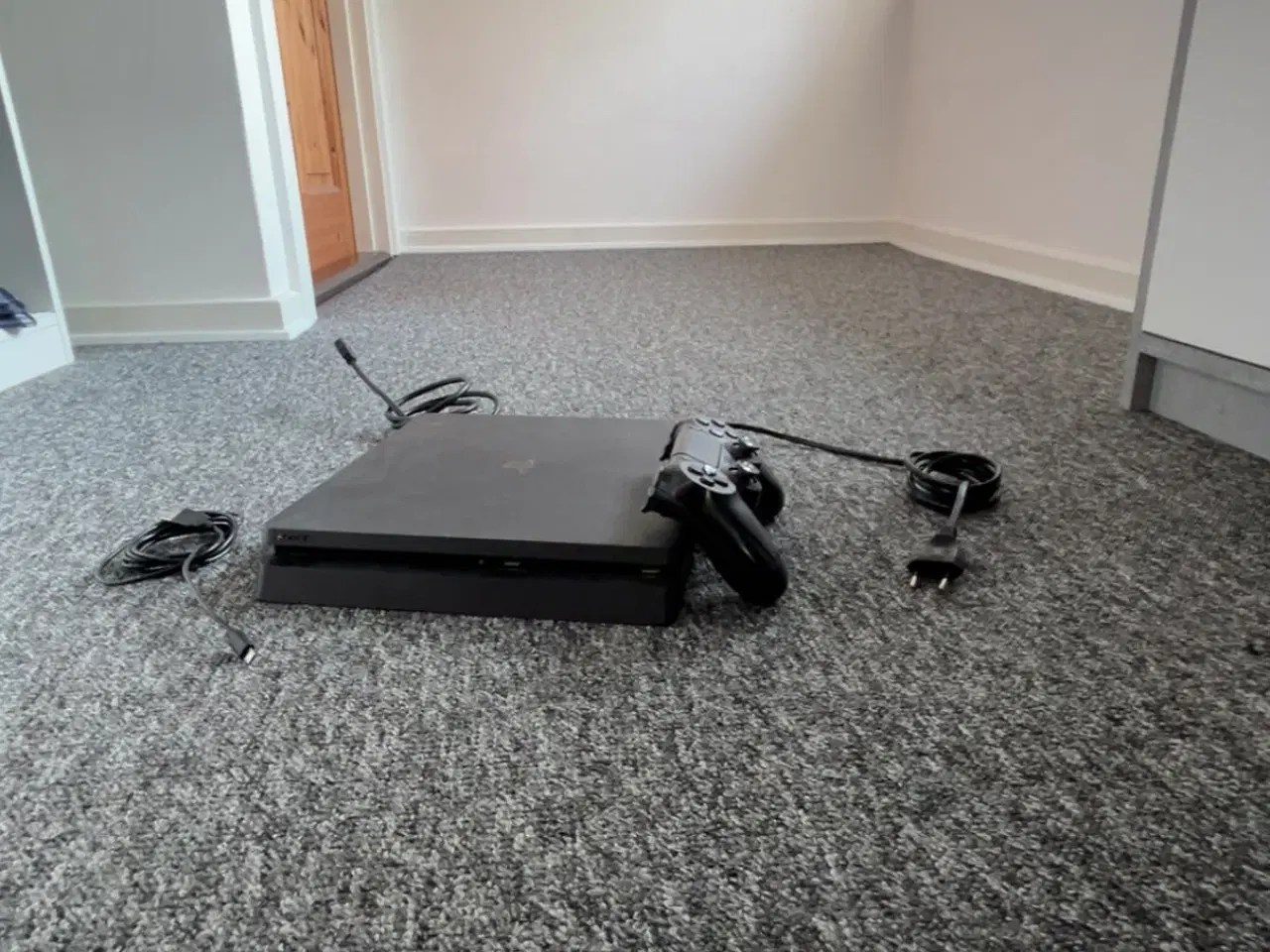 Billede 2 - Playstation 4 slim