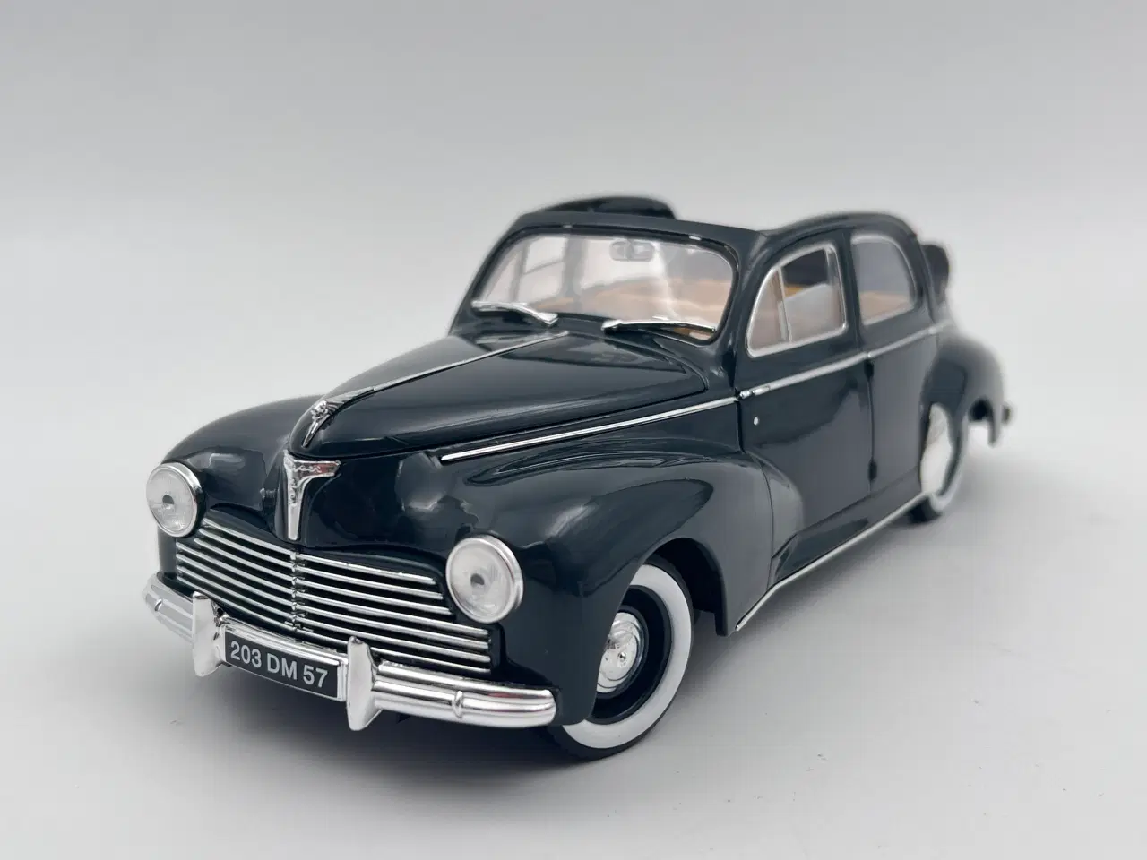 Billede 2 - 1954 Peugeot 203 Découvrable - 1:18 