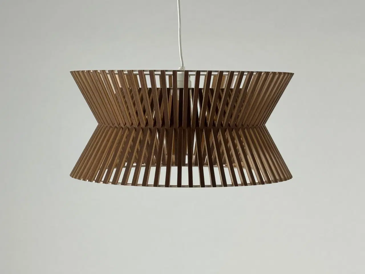 Billede 1 - Secto Design Kontro 6000 Pendel – Natur Ø45cm