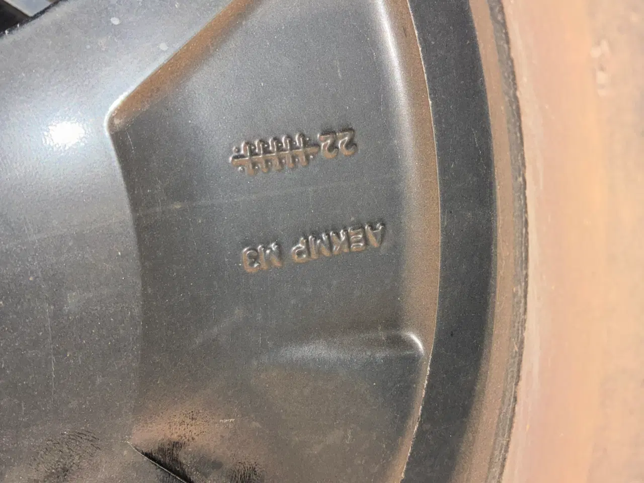 Billede 12 - Polestar 2 originale alufælge med gode helårsdæk