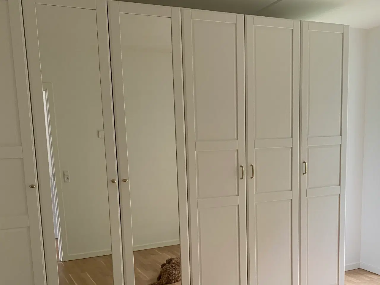 Billede 1 - Superflot garderobeskab ikea