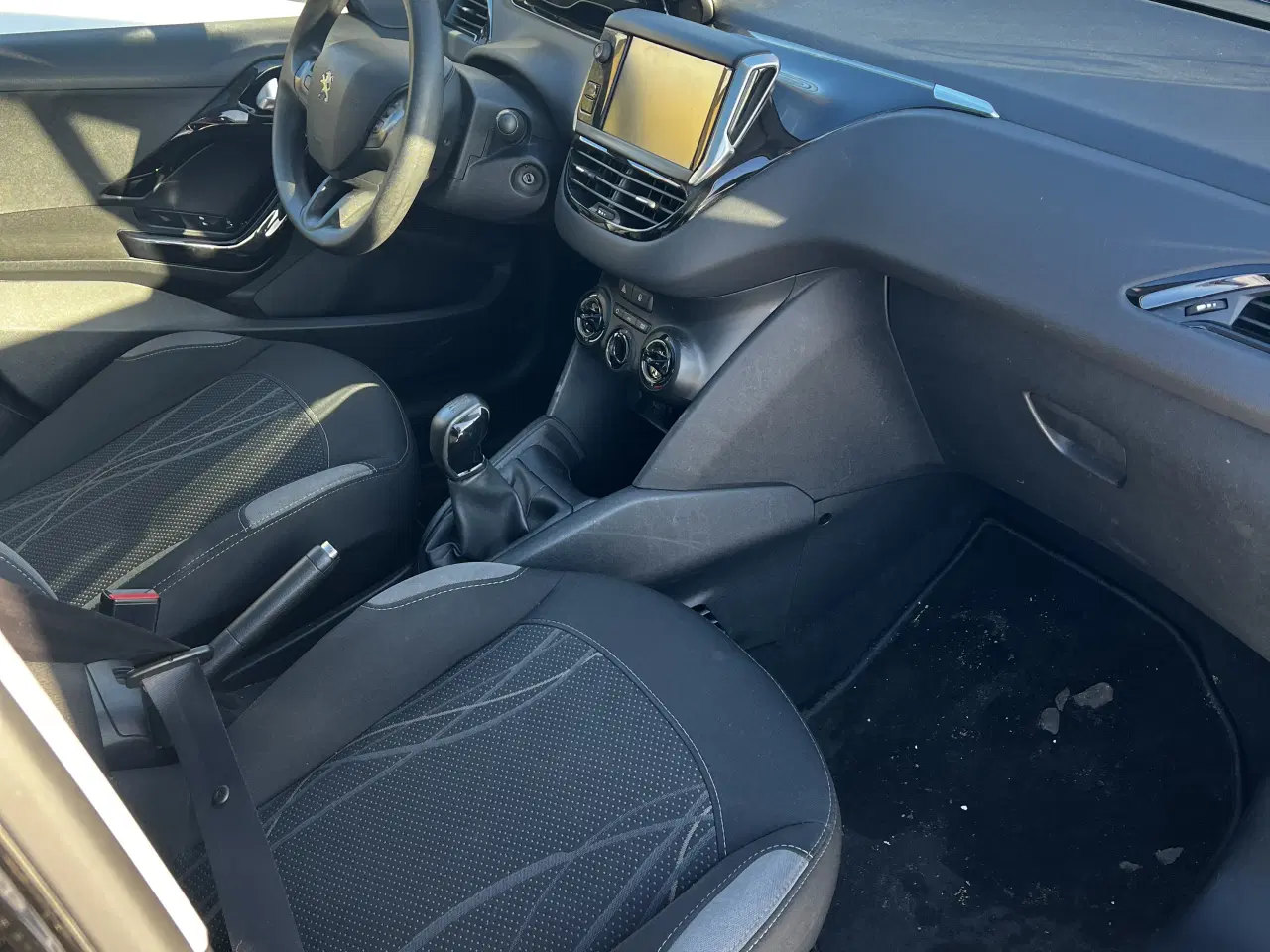 Billede 8 - Peugeot 208 Nysynet 1.6 HDI