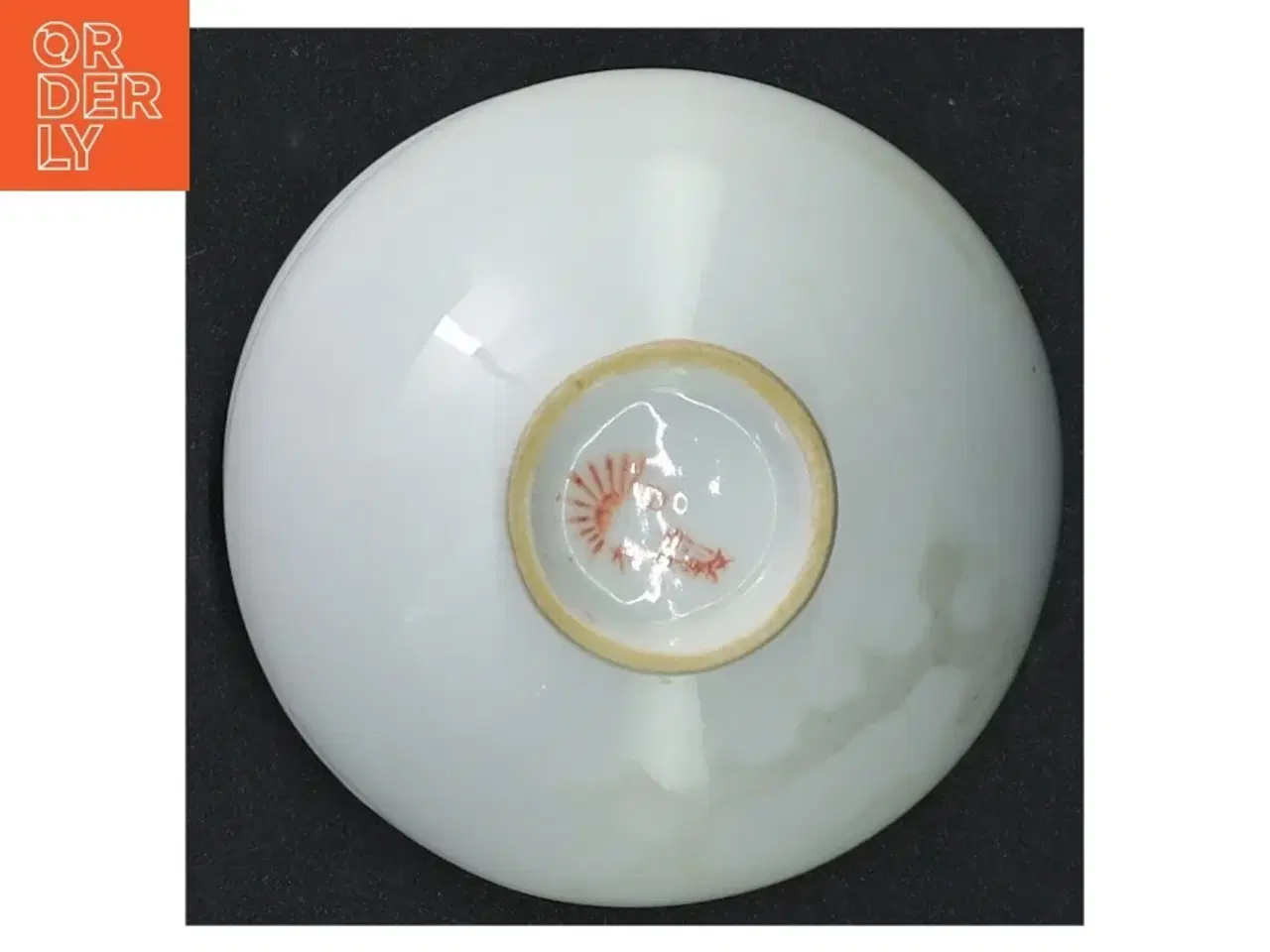 Billede 4 - To porcelænsskåle (str. Ø 9 cm)